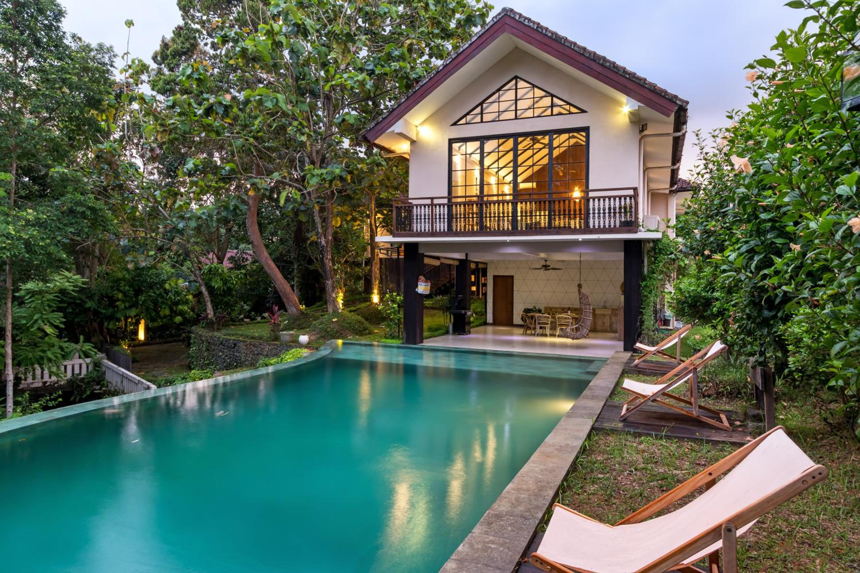 Heavenly 3-bedroom family villa in tranquil area of Ubud