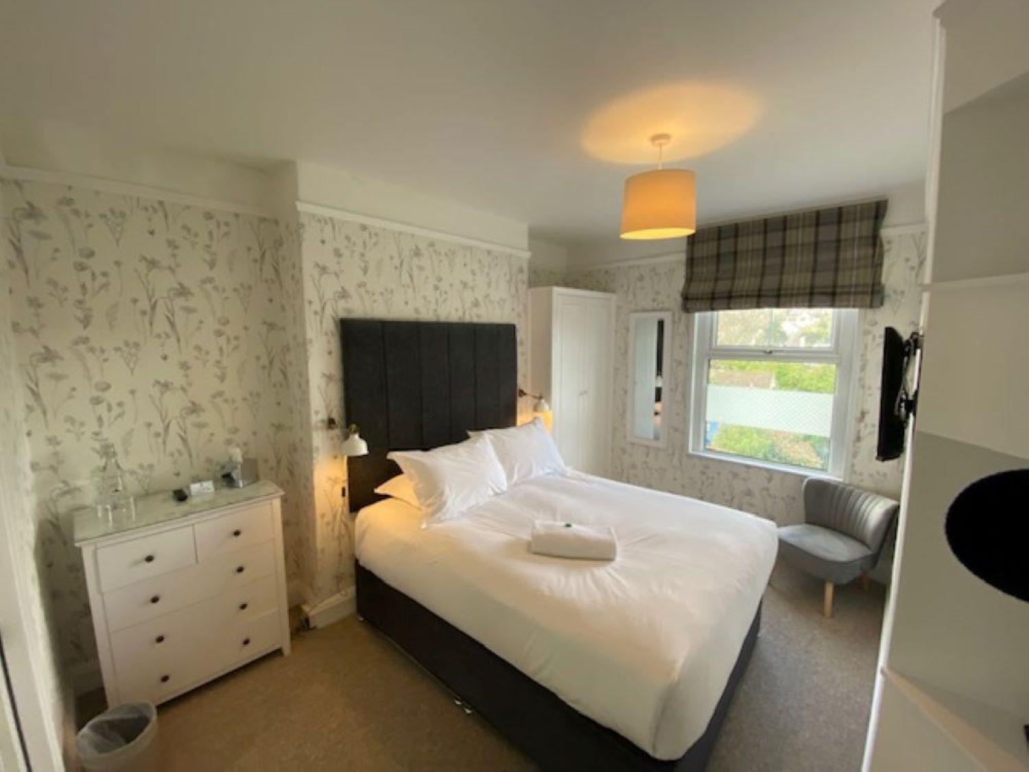 Camelot Guest House