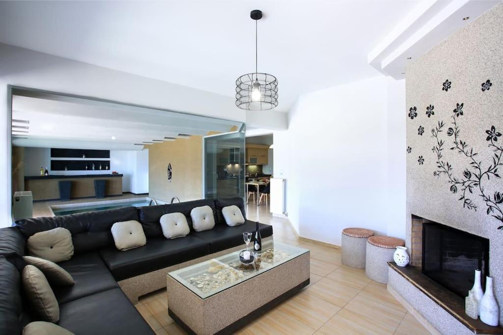 Superb Villa Yiorgos - Heated Pool Jacuzzi - Seaview view 3