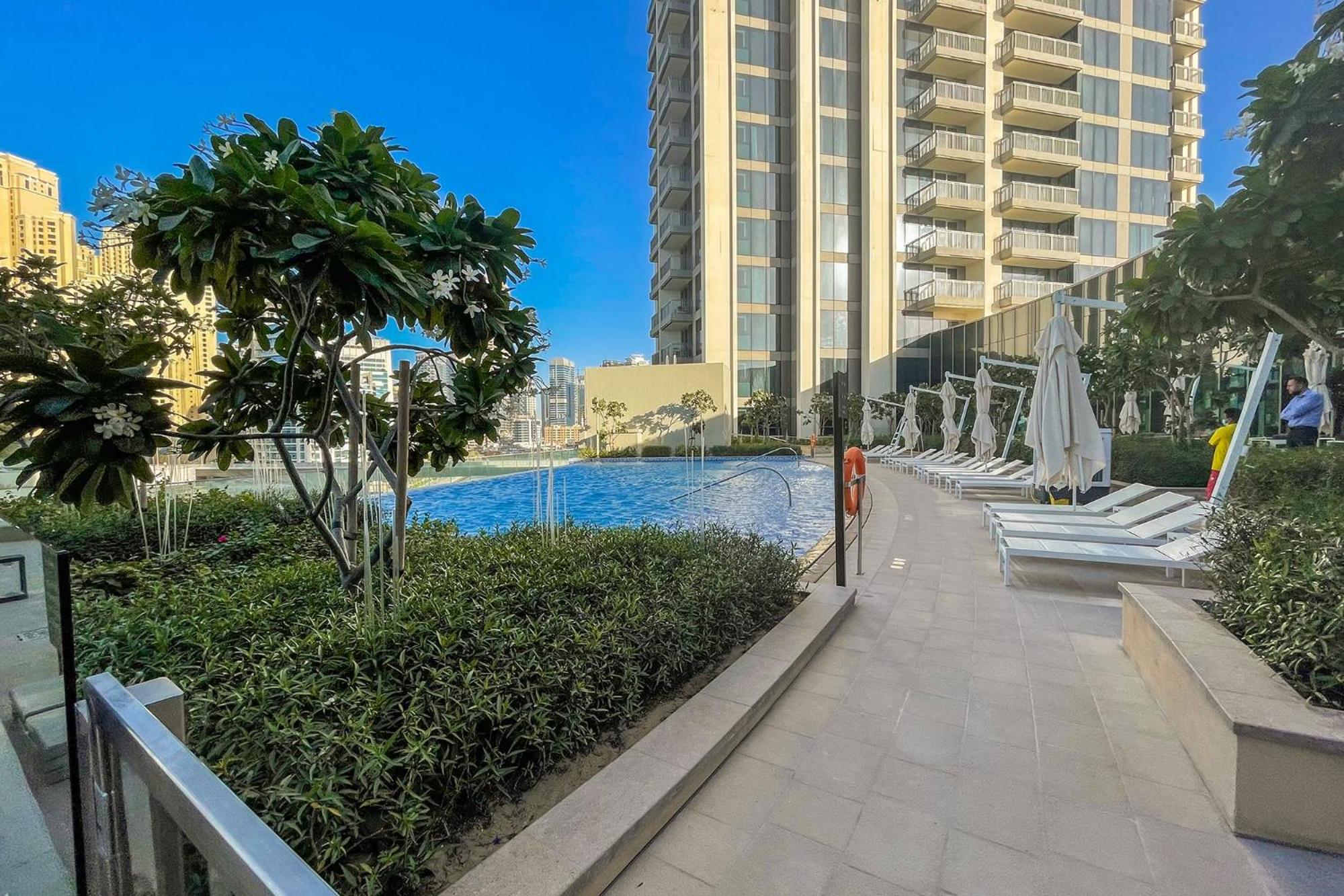 LUXFolio Retreats - Full Marina View - Brand New