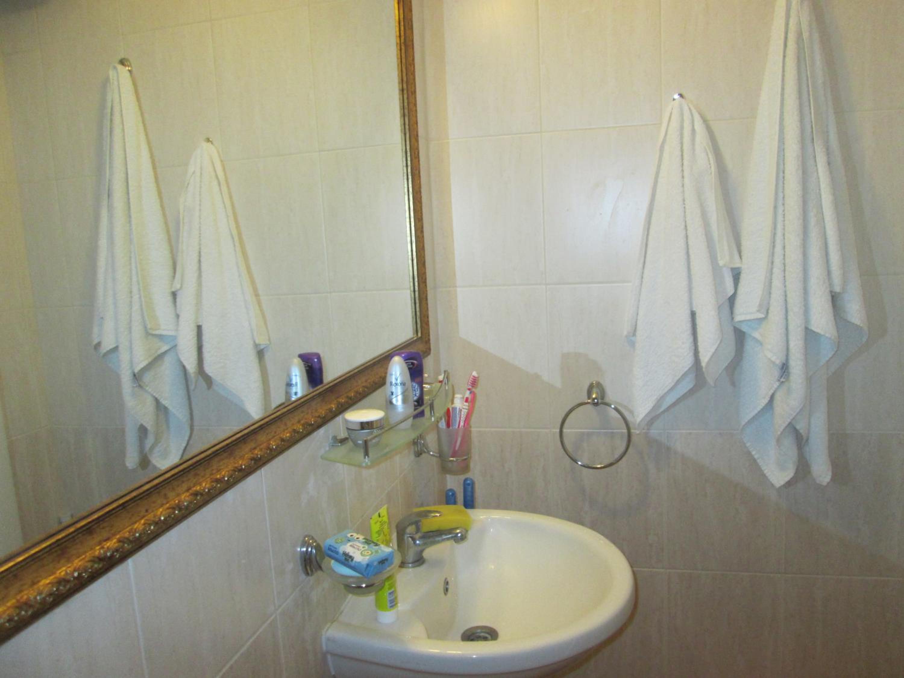 Photo 37