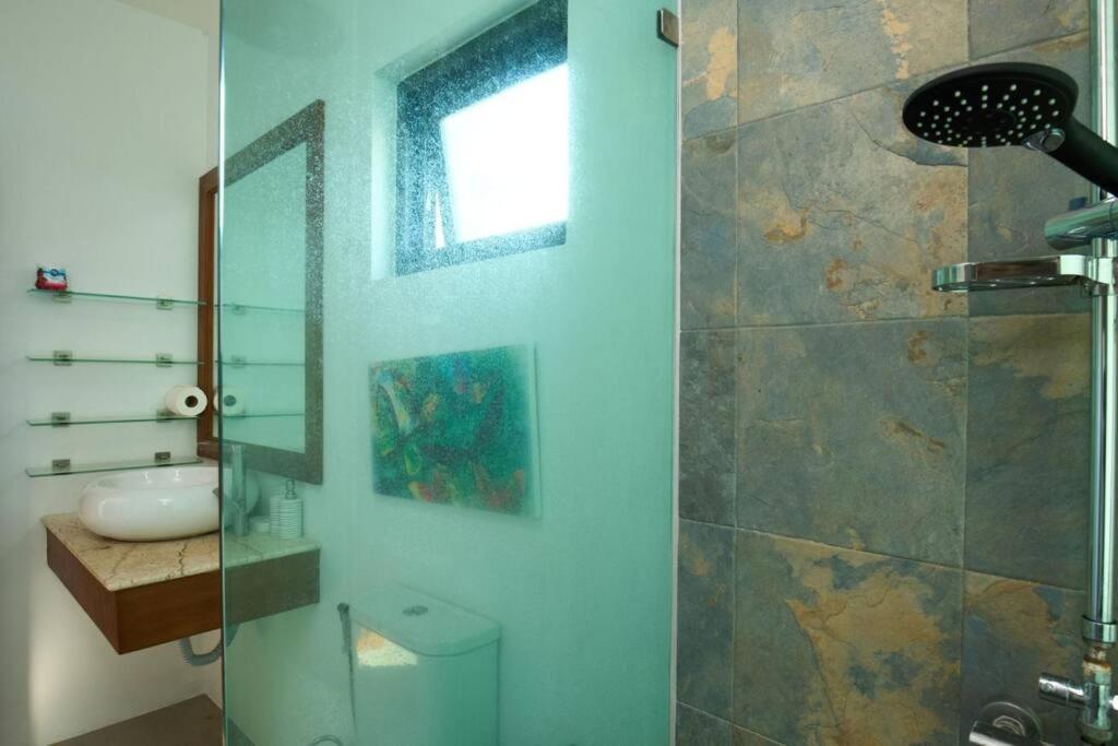 Private Pool Villa Near Naiharn Beach (YPV1)