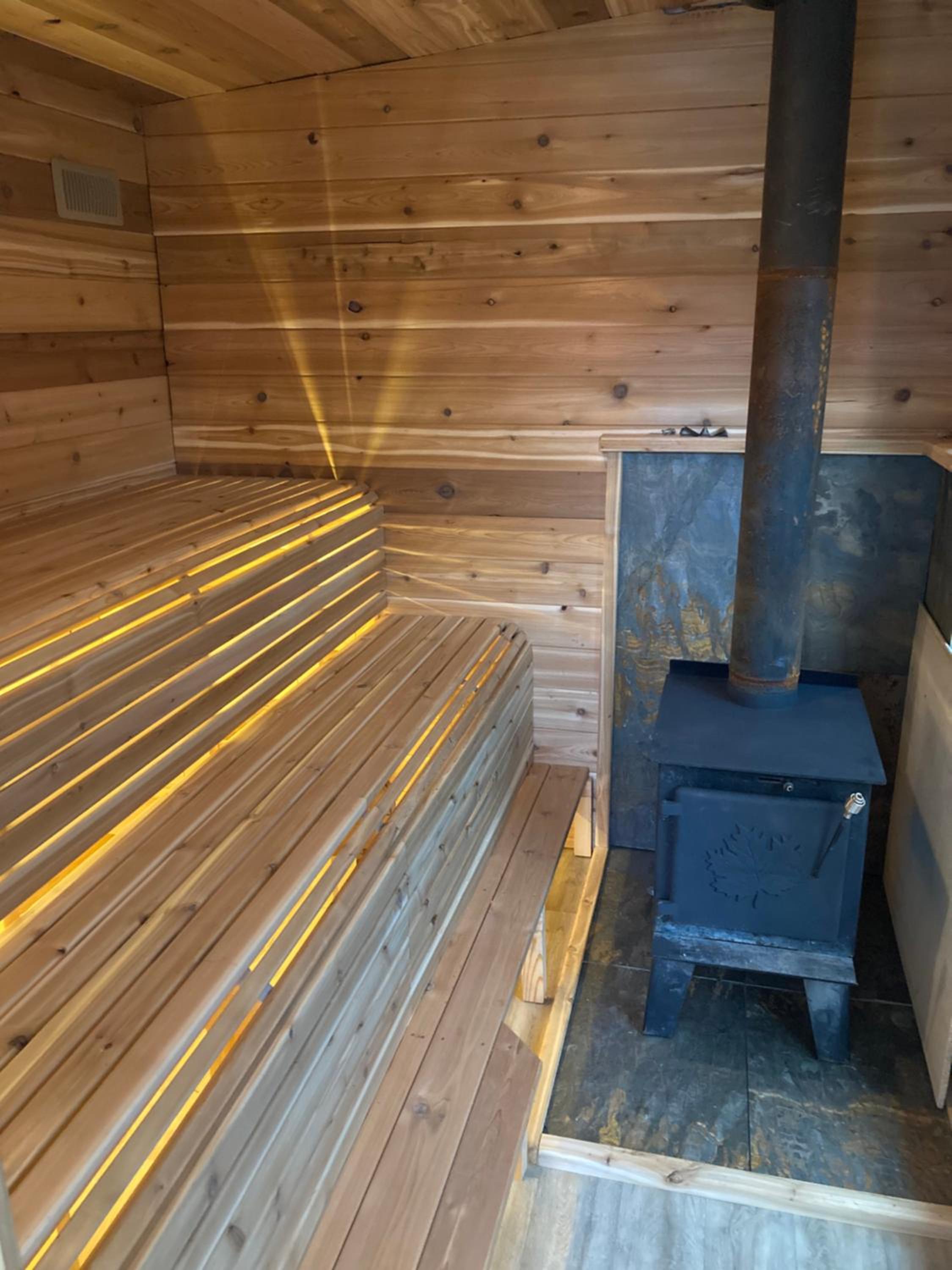 Pebble Springs BnB