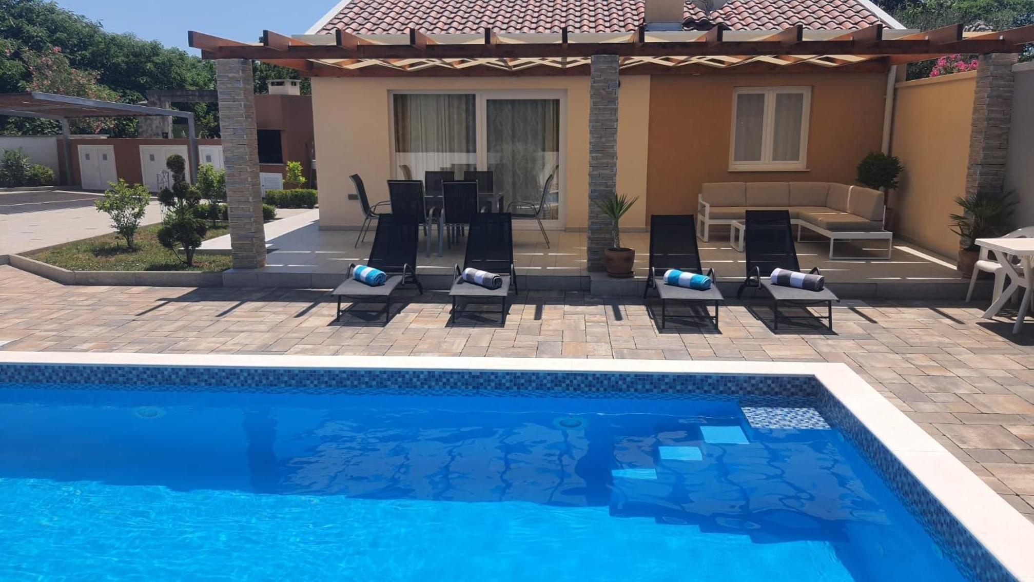 Happy House view 5