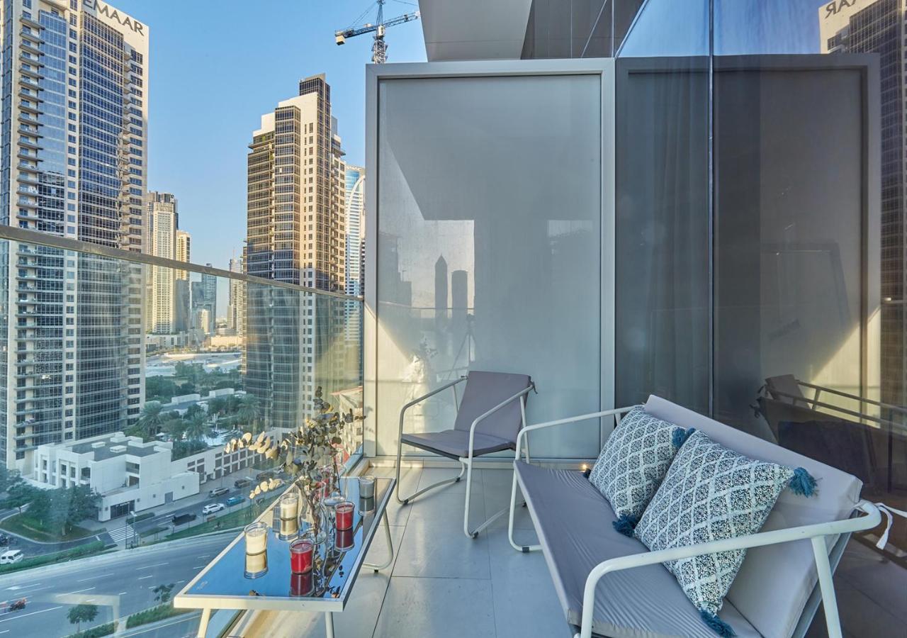 Luxury Studios with Burj Khalifa & Canal View in Downtown - Marquise Square Tower