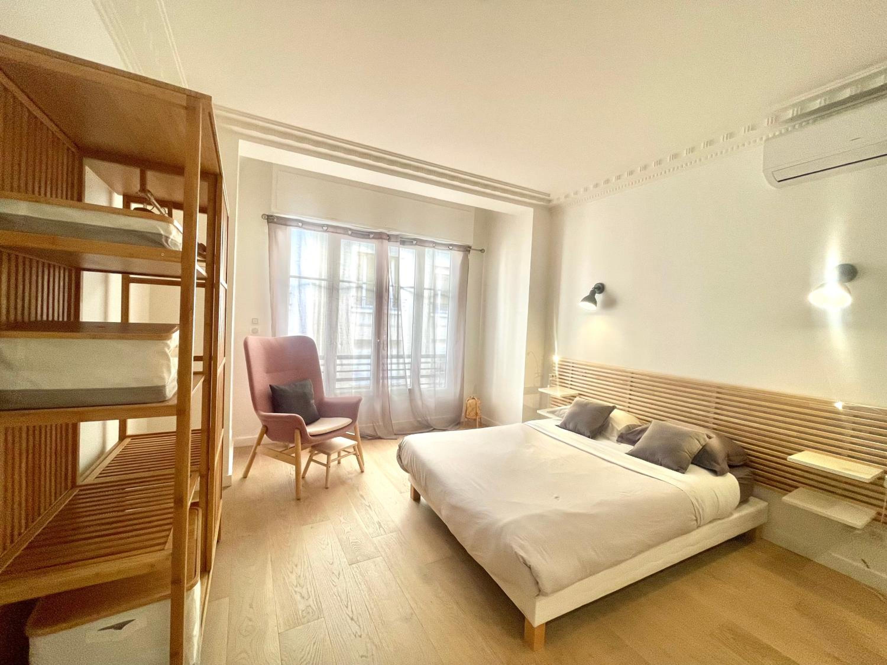 Pasteur by Welcome to Cannes