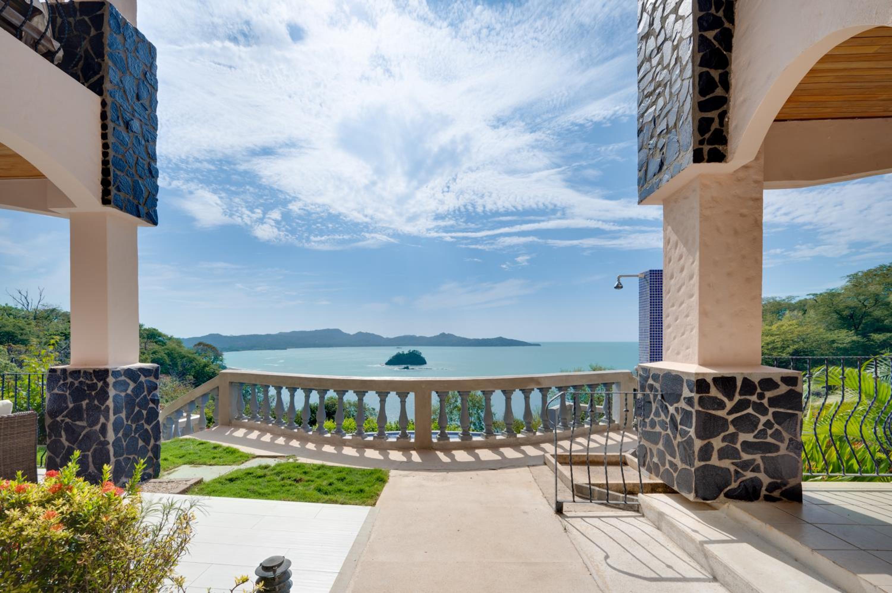 Playa Flamingo Towers Cliffside Retreat Endless Views Sunsets