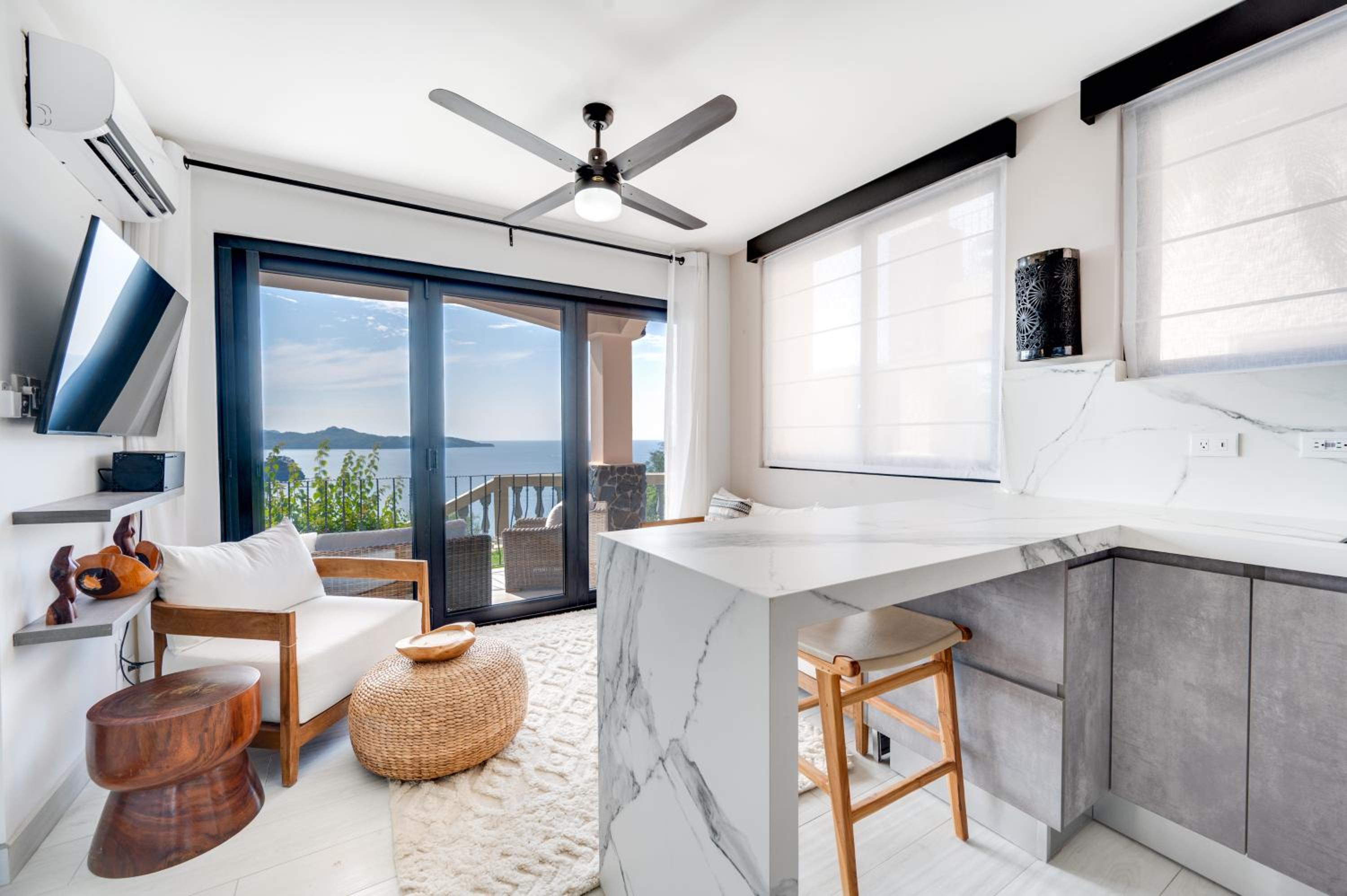 Playa Flamingo Towers Cliffside Retreat Endless Views Sunsets