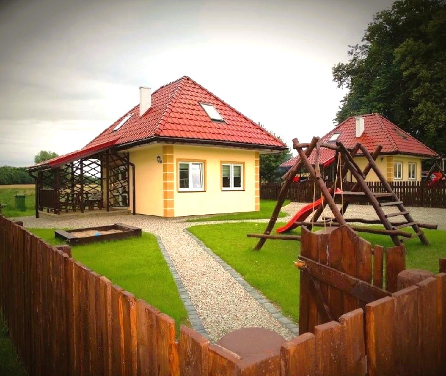 Mazurska Chatka view 2