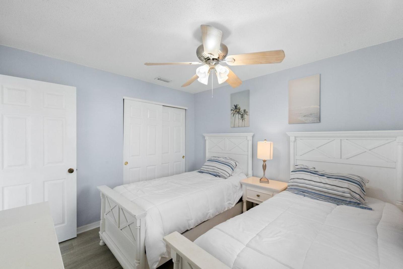 332 Surf Song Resort