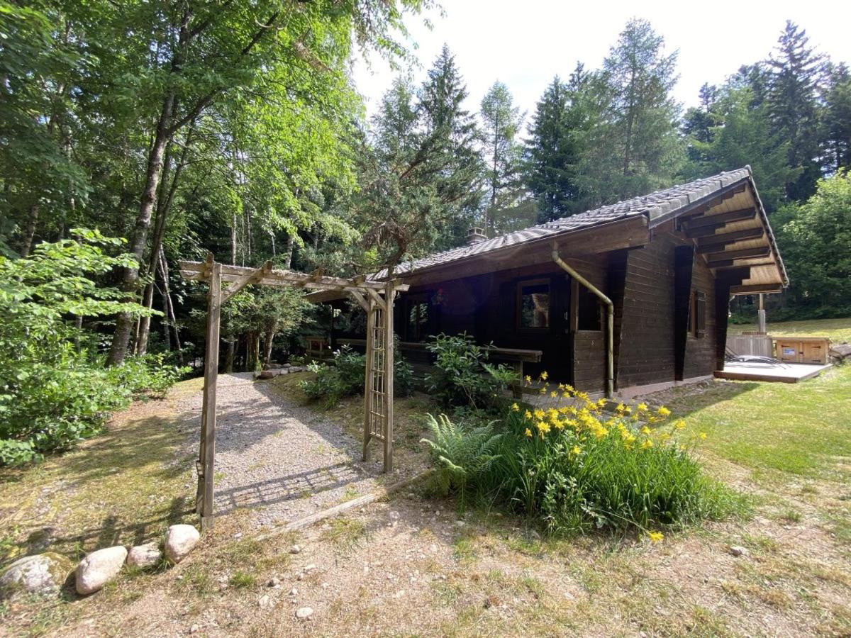 LE FISHING LODGE Chalet en bois