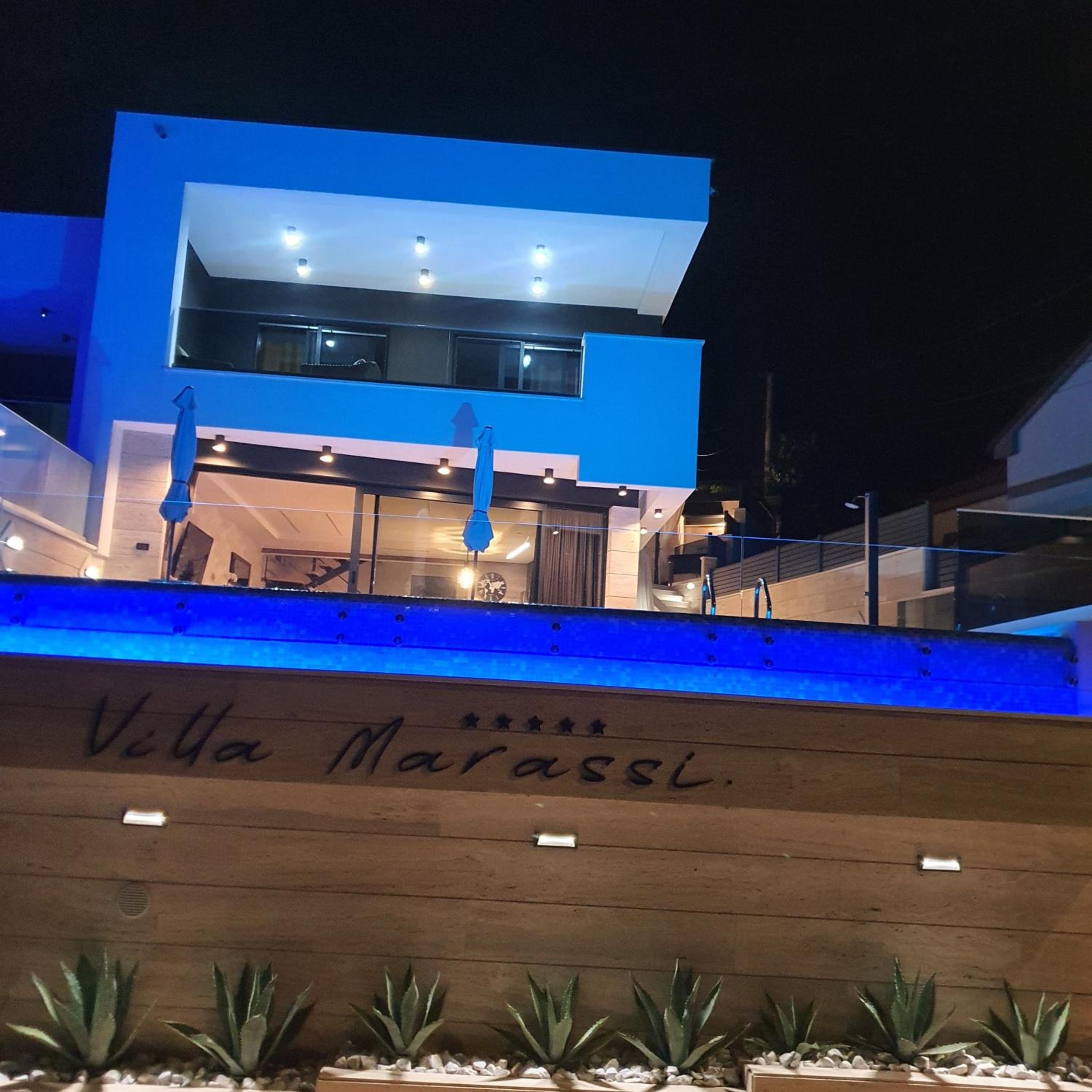 Villa Marassi with Heated Pool, Hot Tub and Sauna