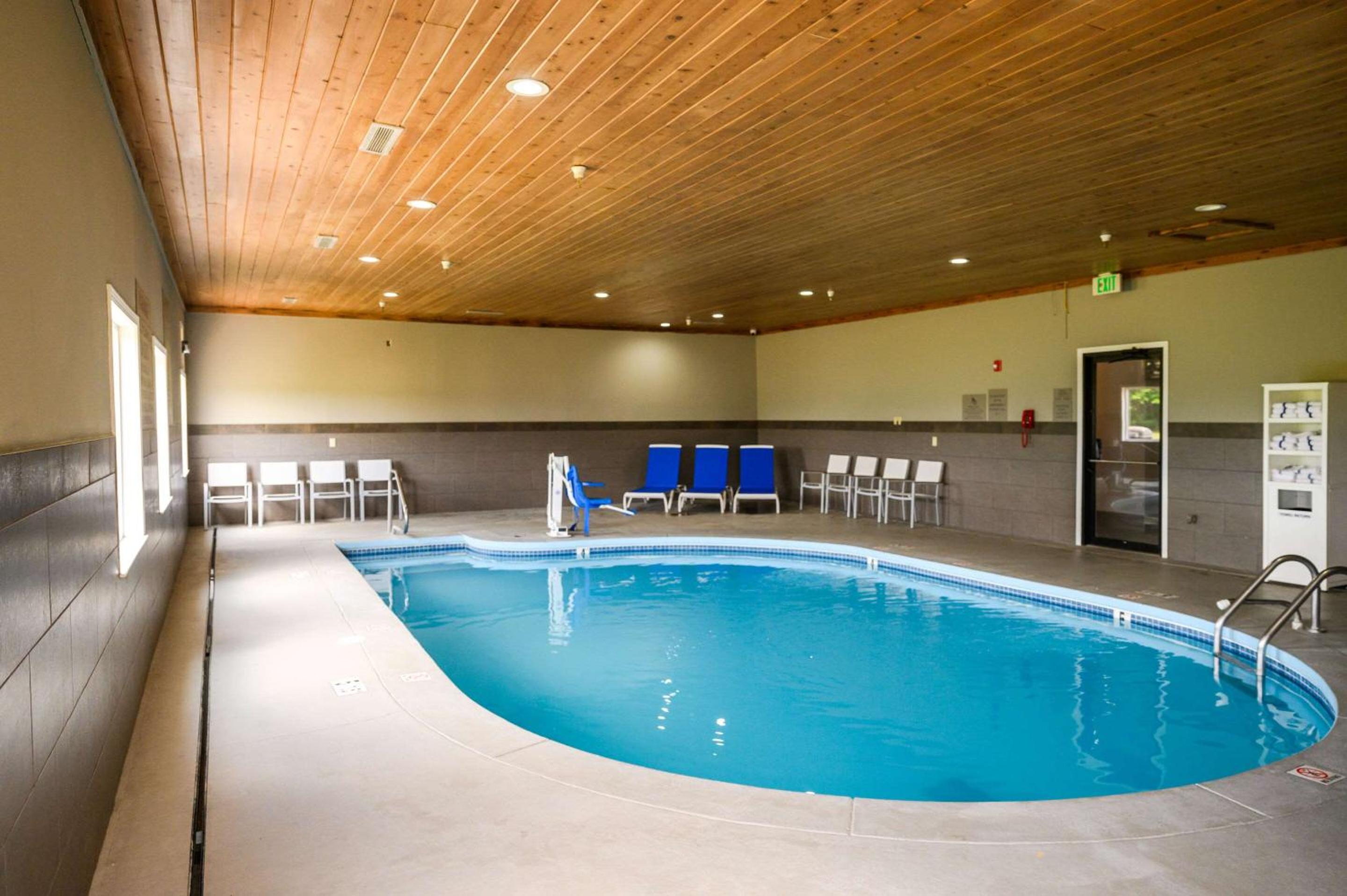 indoor pool