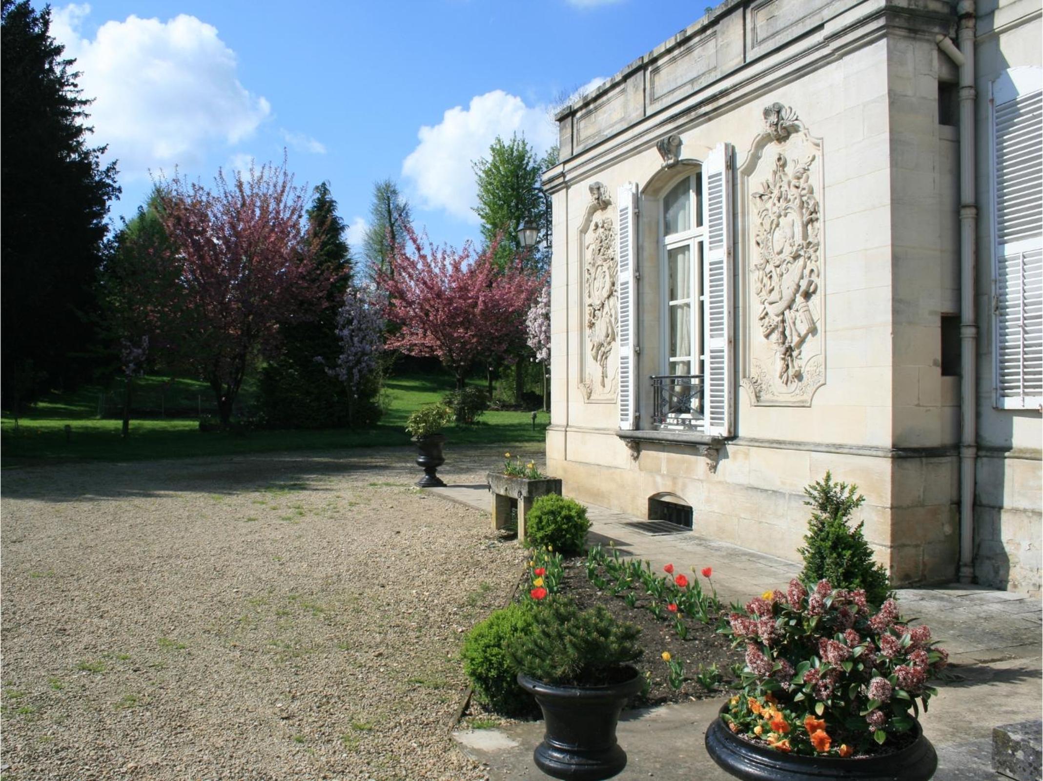 CHâteau du Clos Mortier — 12