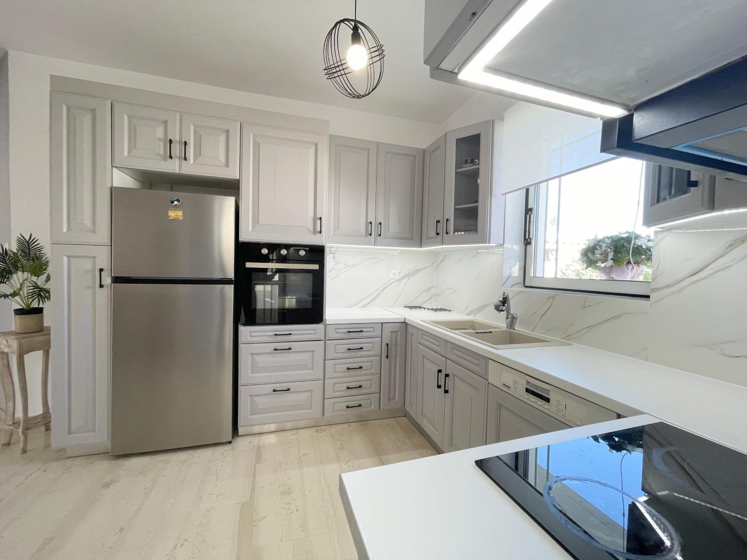 Sunset Seaside Apartments & Studios