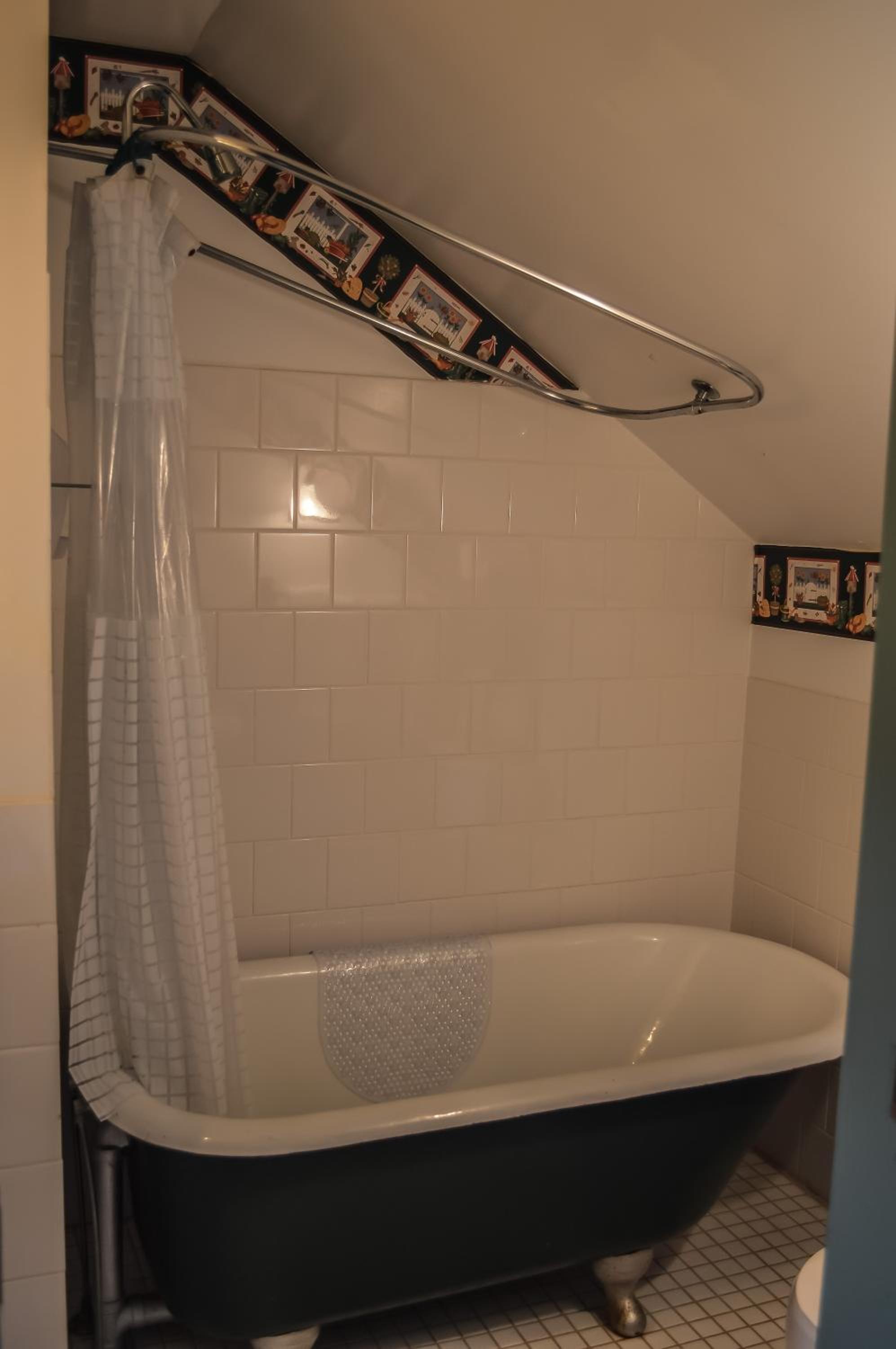 Summerside Vacations - Bugaboo Cottages - Property Image 53