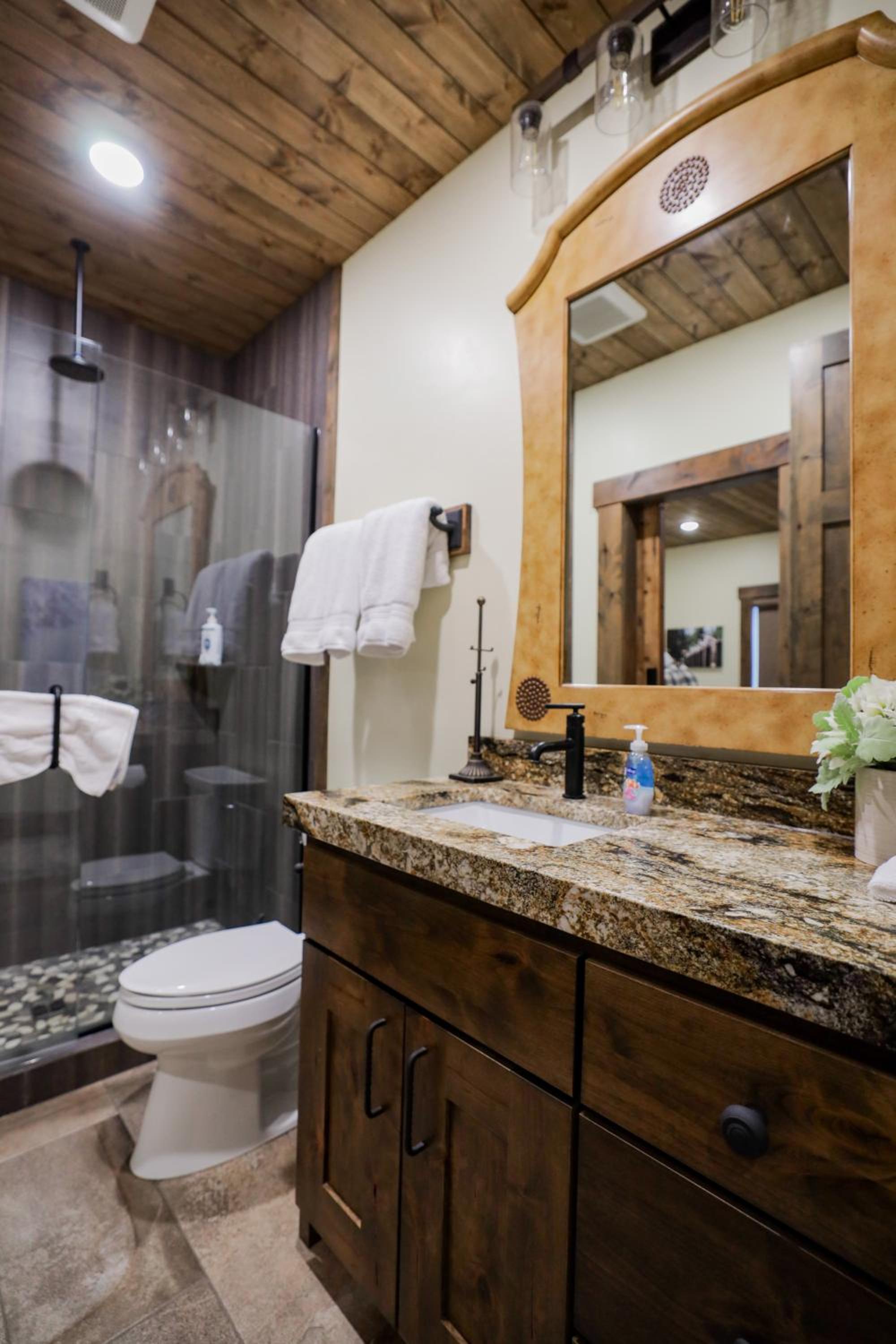 Yellowstone Crossing Lodge view 2