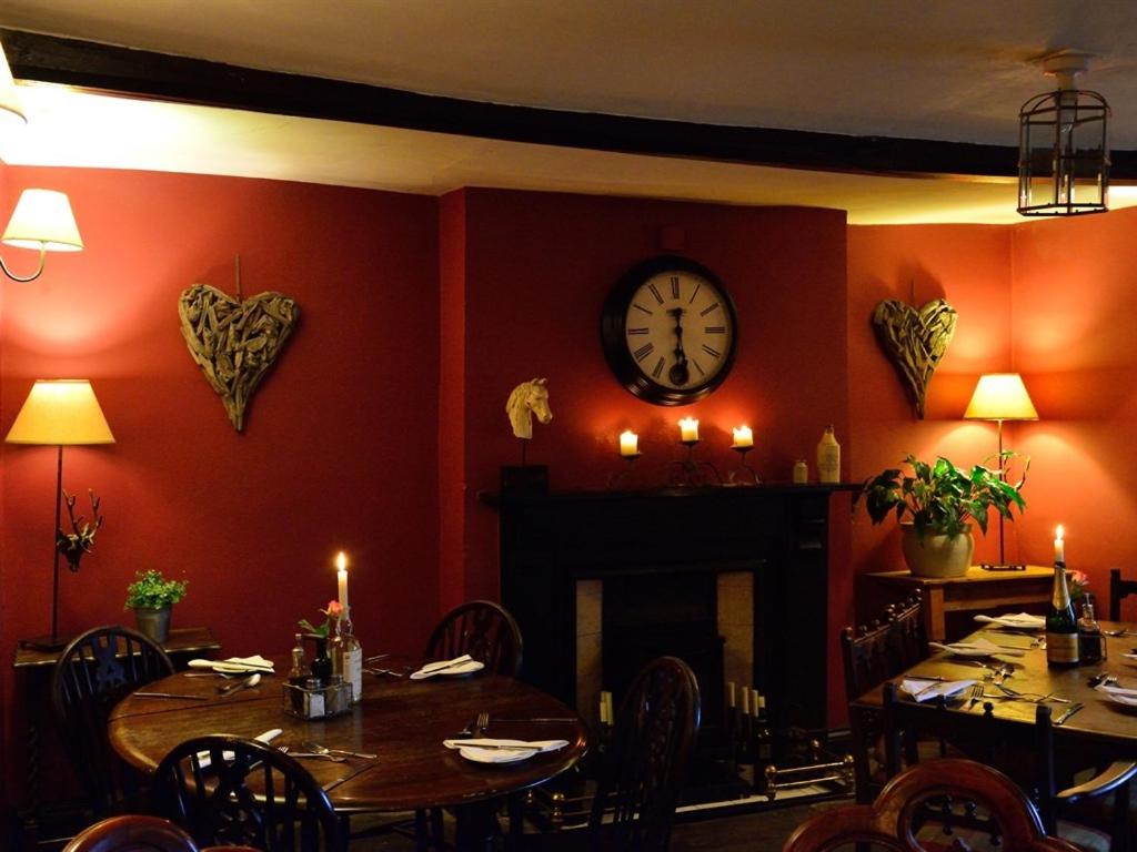 restaurant