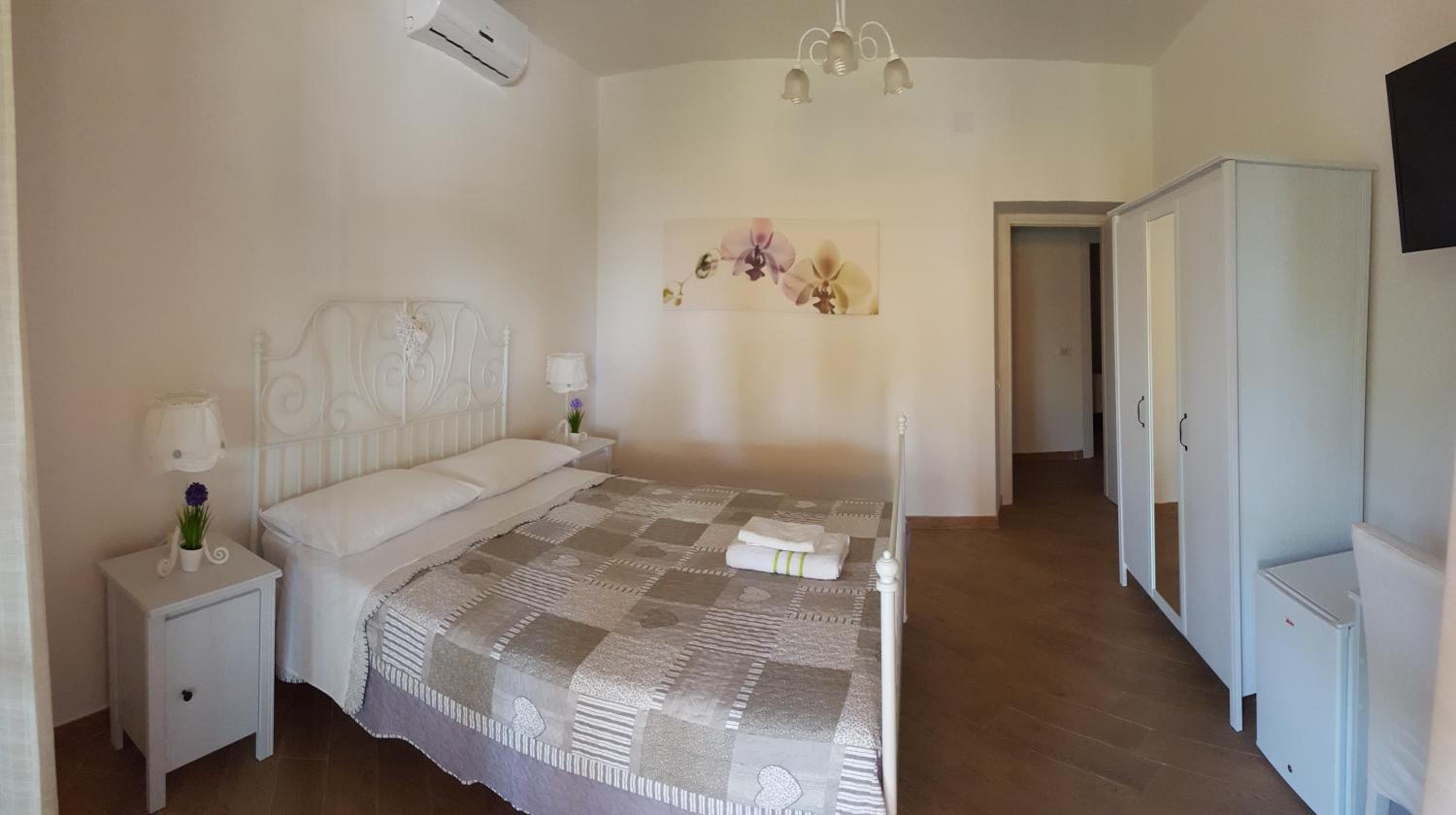 Bed and Breakfast La Corte degli Ulivi