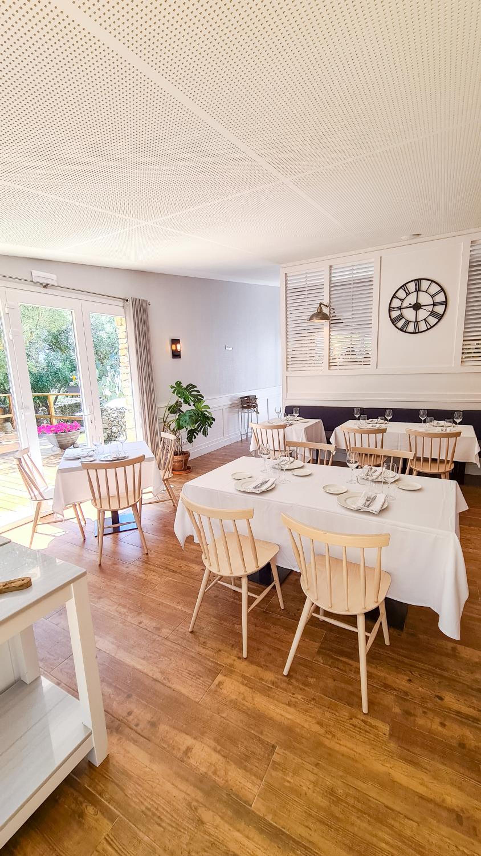 Photo 70