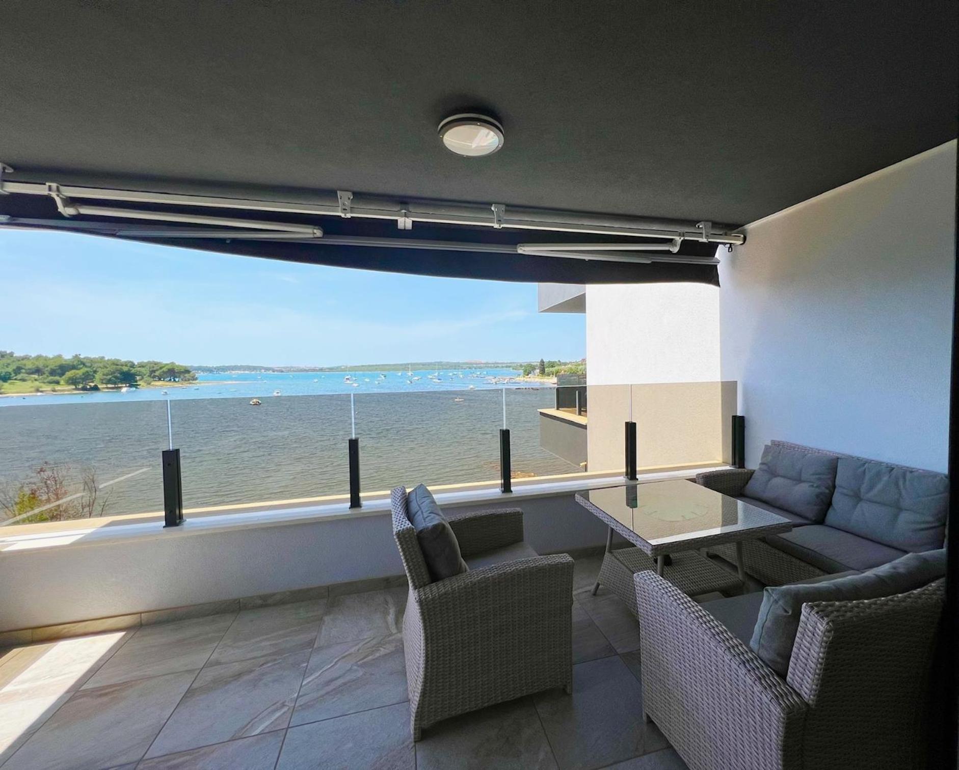 Apartment JASMIN with sea view view 2