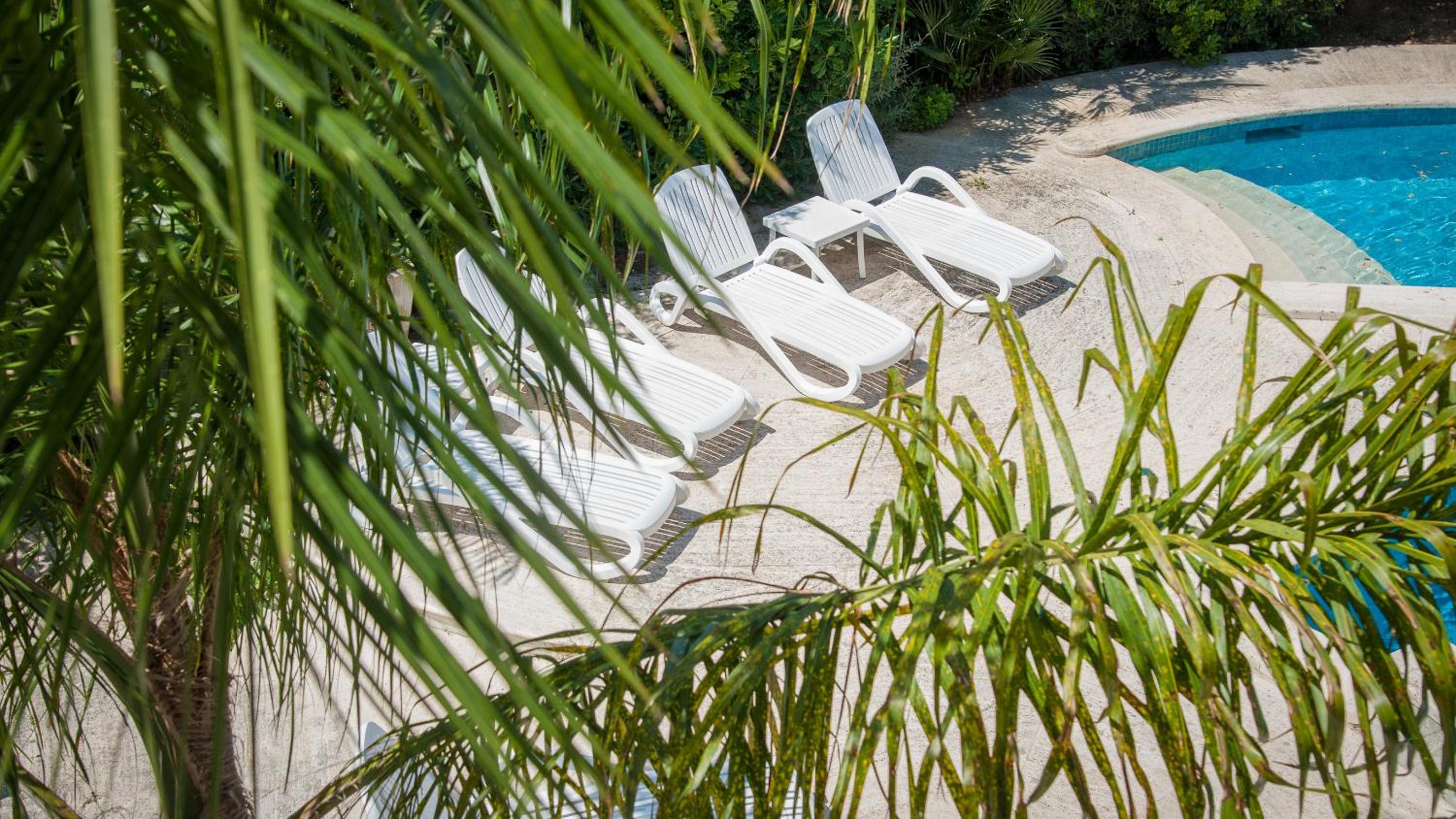 Villa Magnolia Luxury Suites