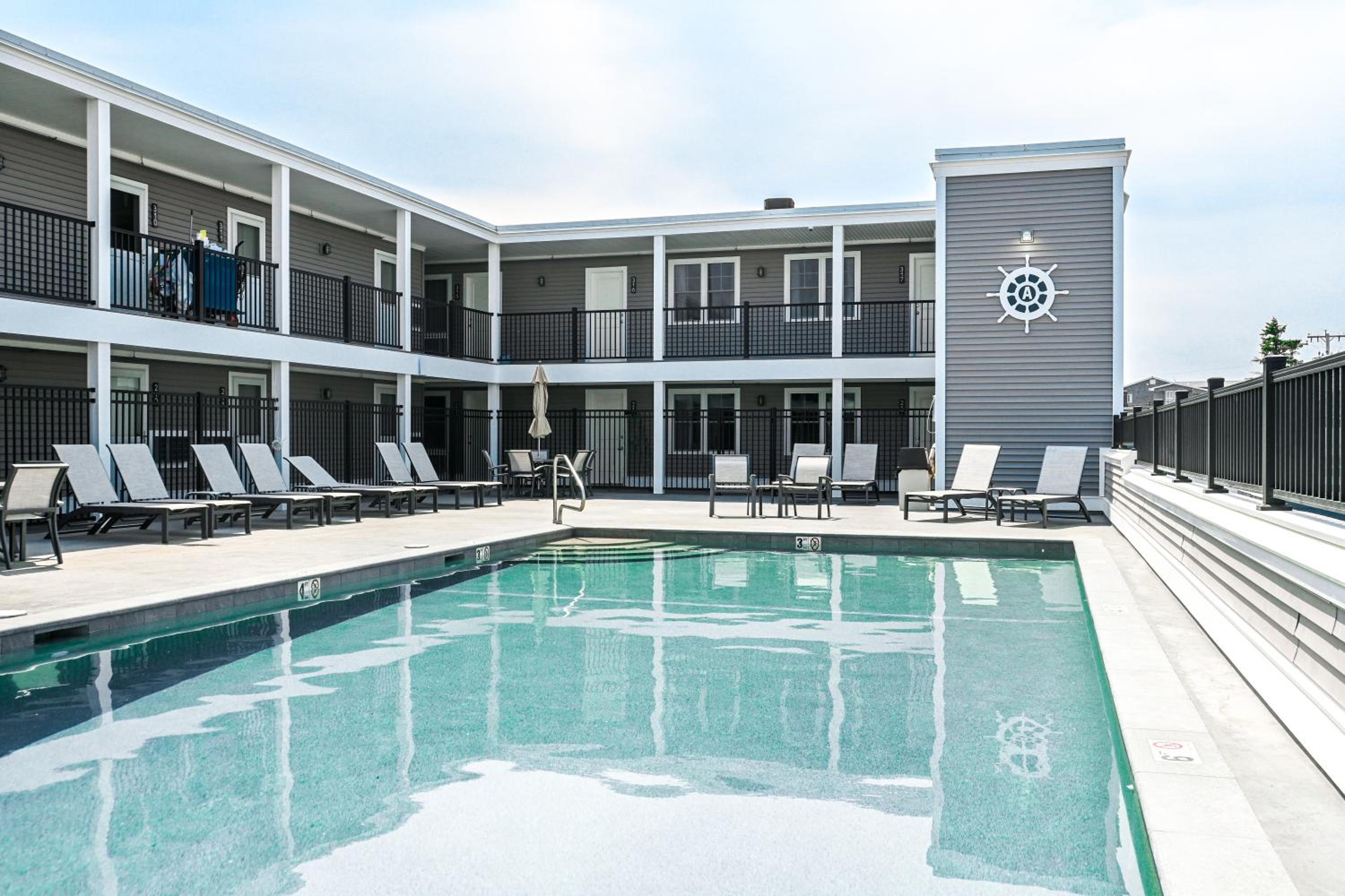 Atlantic Oceanfront Hotel, Wells Beach - Property Image 41