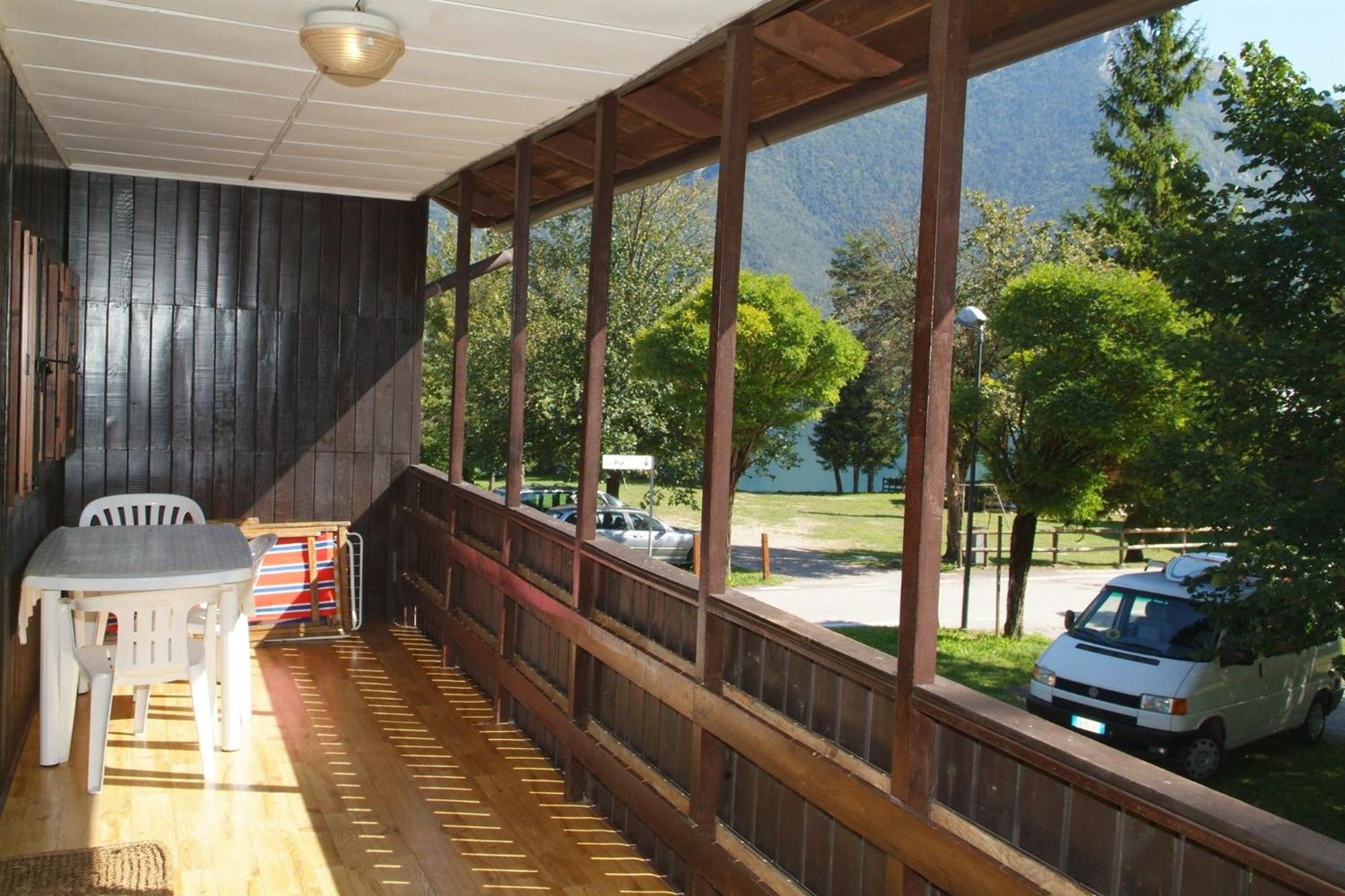 Bungalow al Lago view 5
