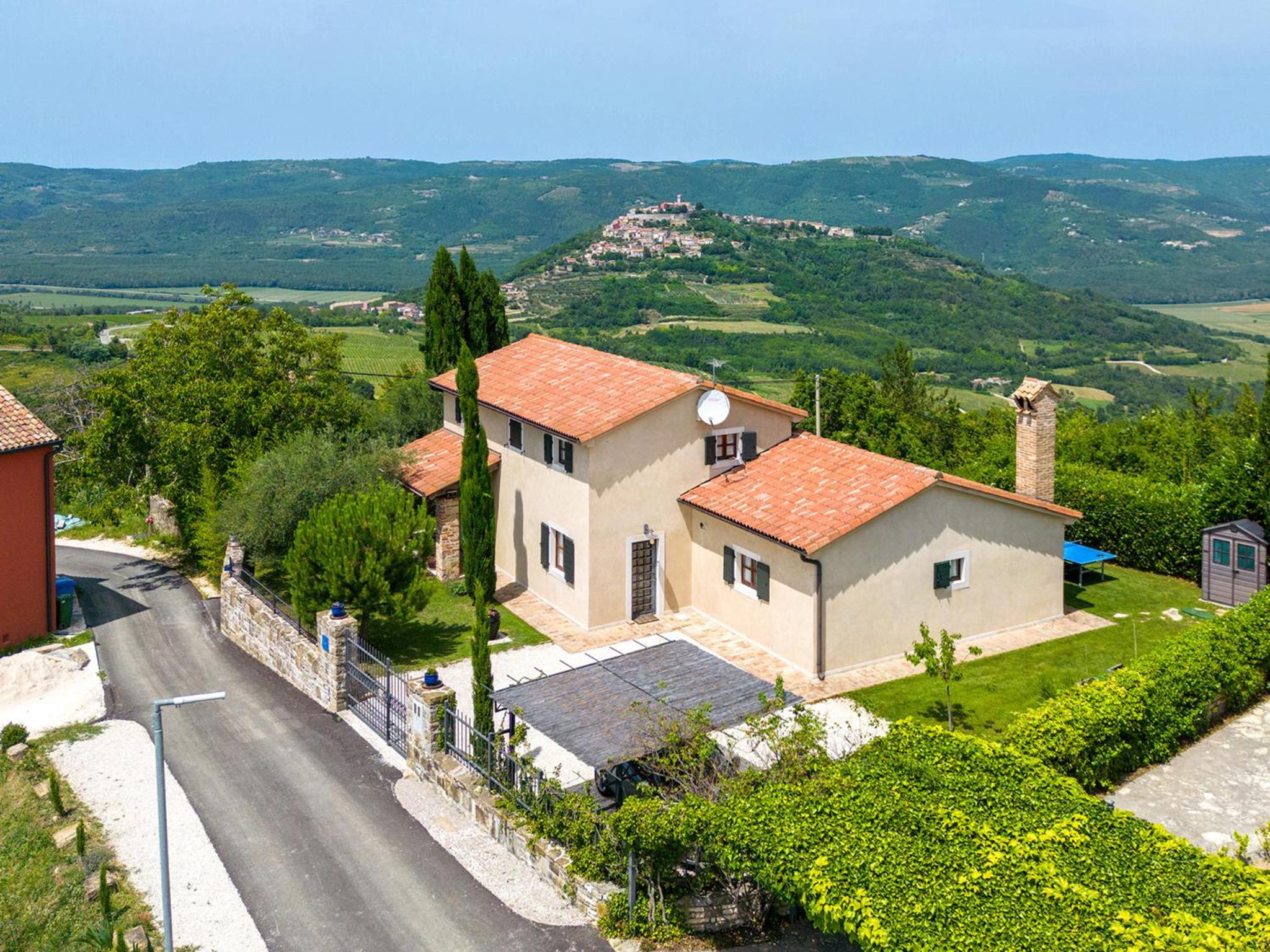 Dreamhill Meloni view 5