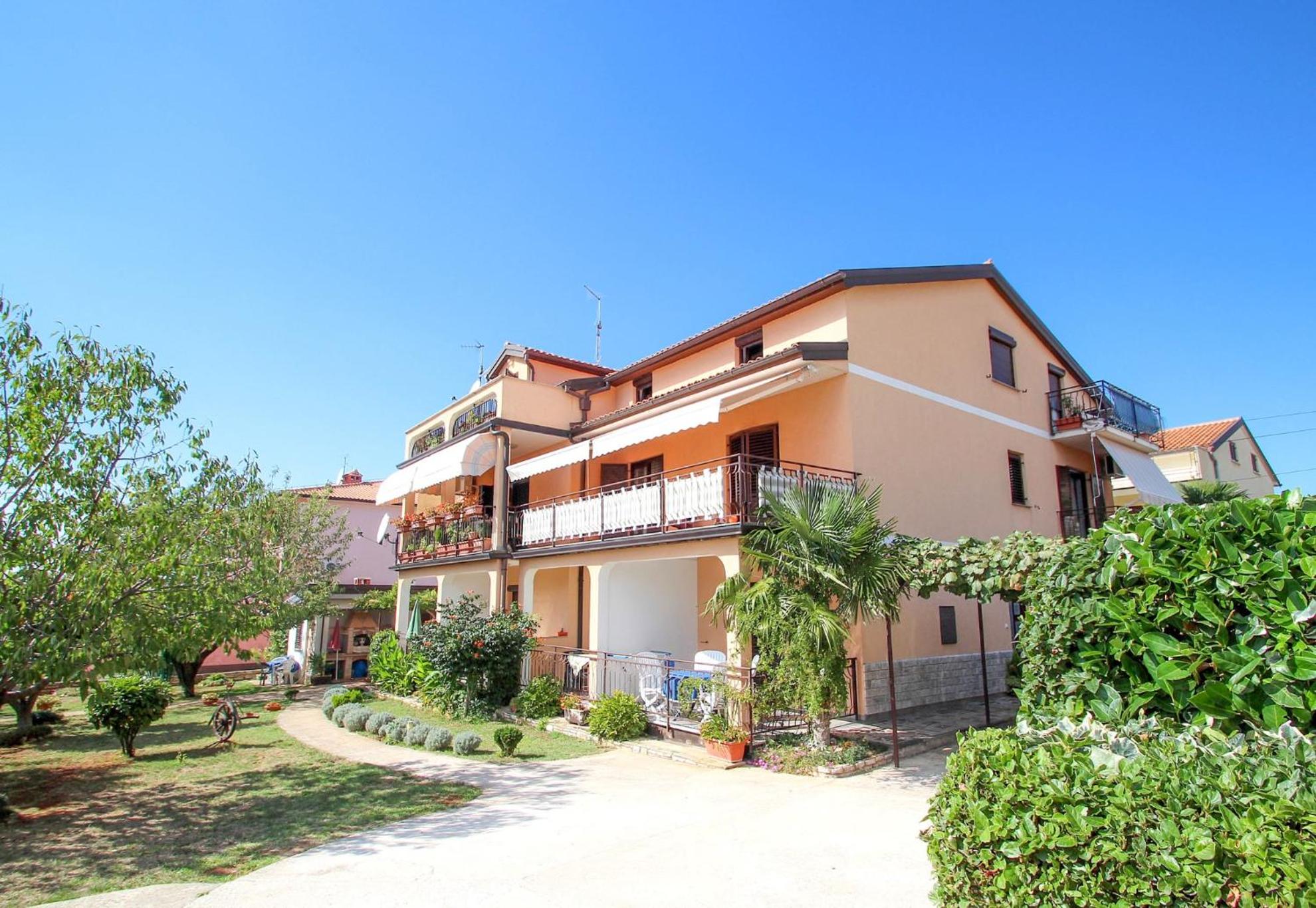 Hotel Apartments Maria - Image 1