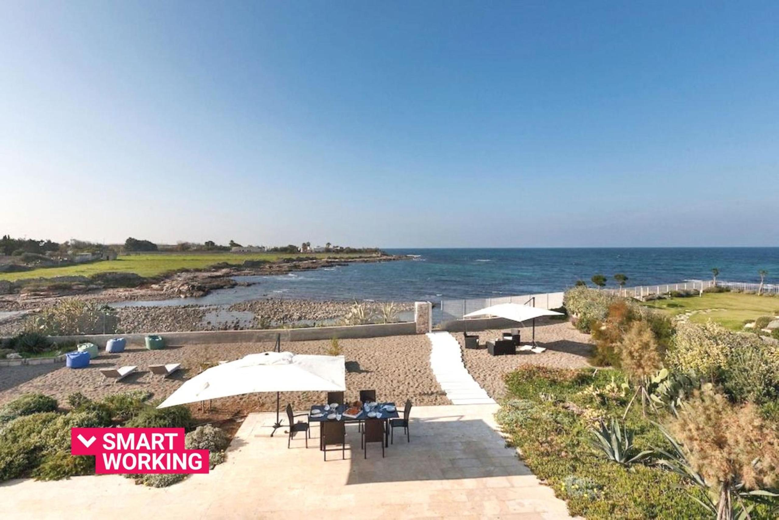 Villa Emiele con vista mare