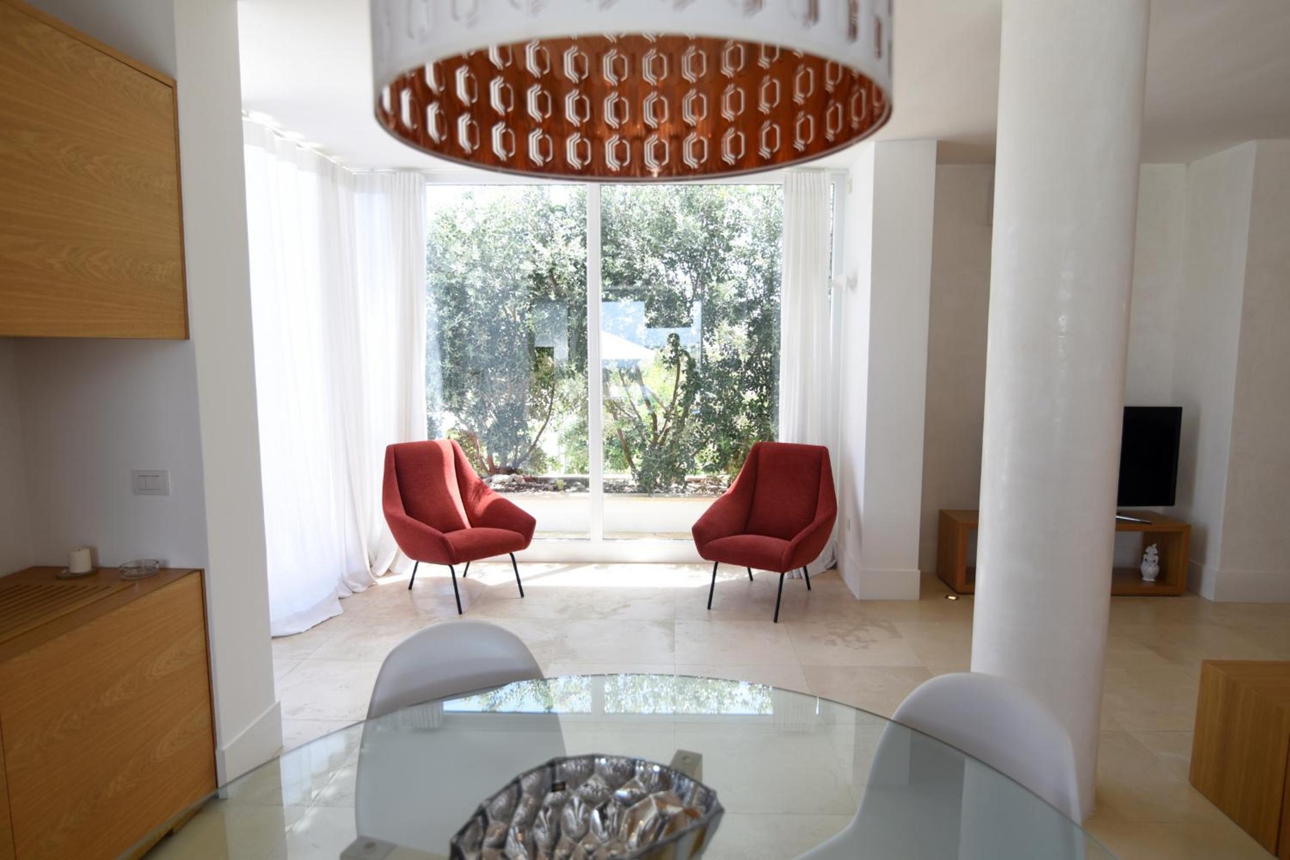 Villa Emiele con vista mare
