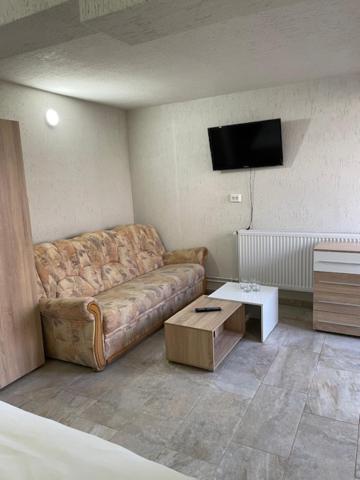 Photo 49