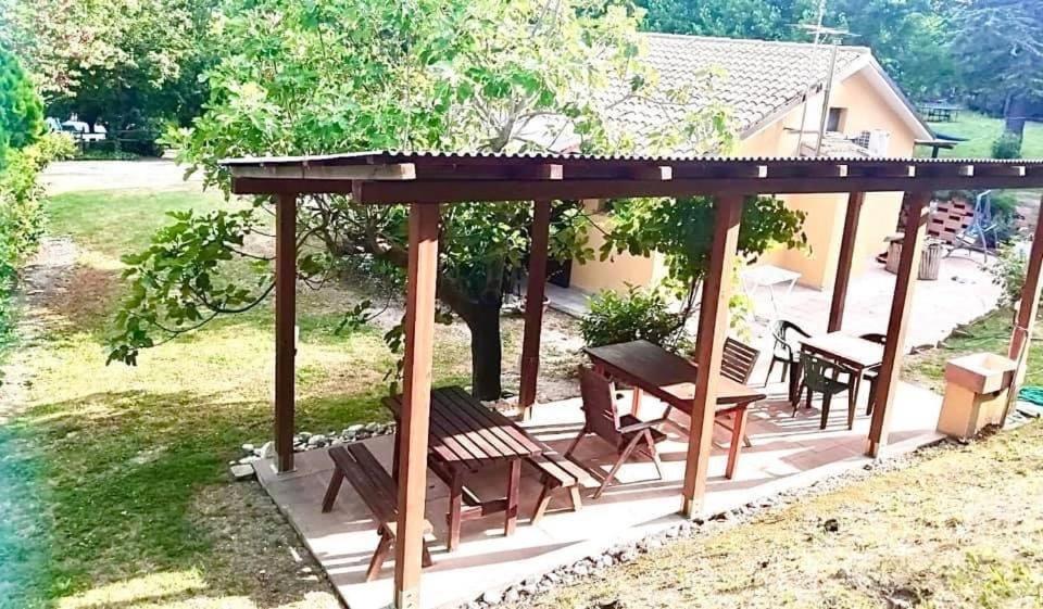 AGRITURISMO B&B BIO LA TANA DEL LELE