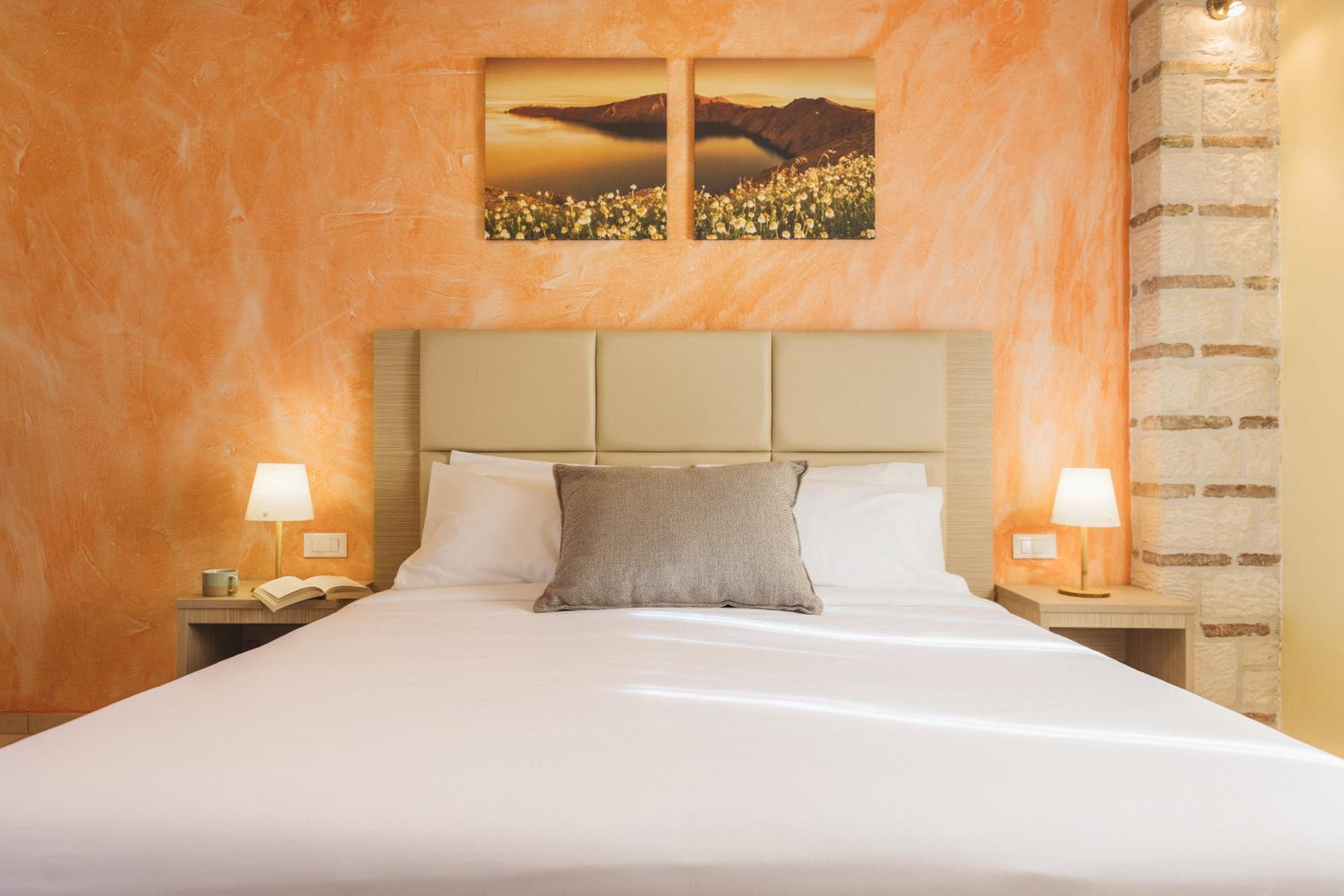 Dreamland Villas