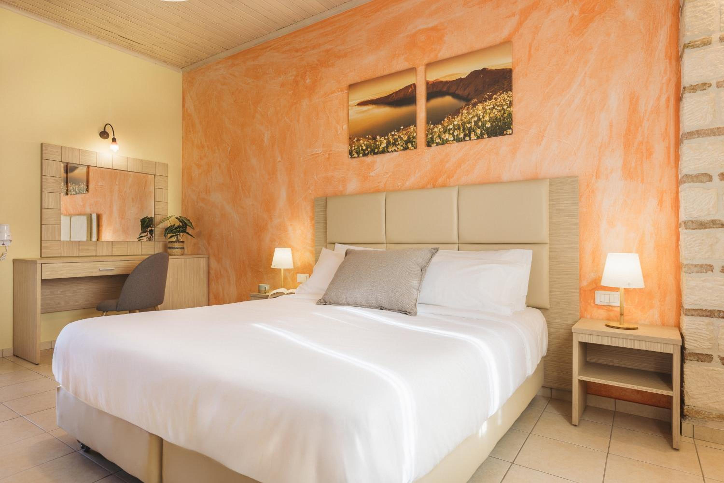 Dreamland Villas