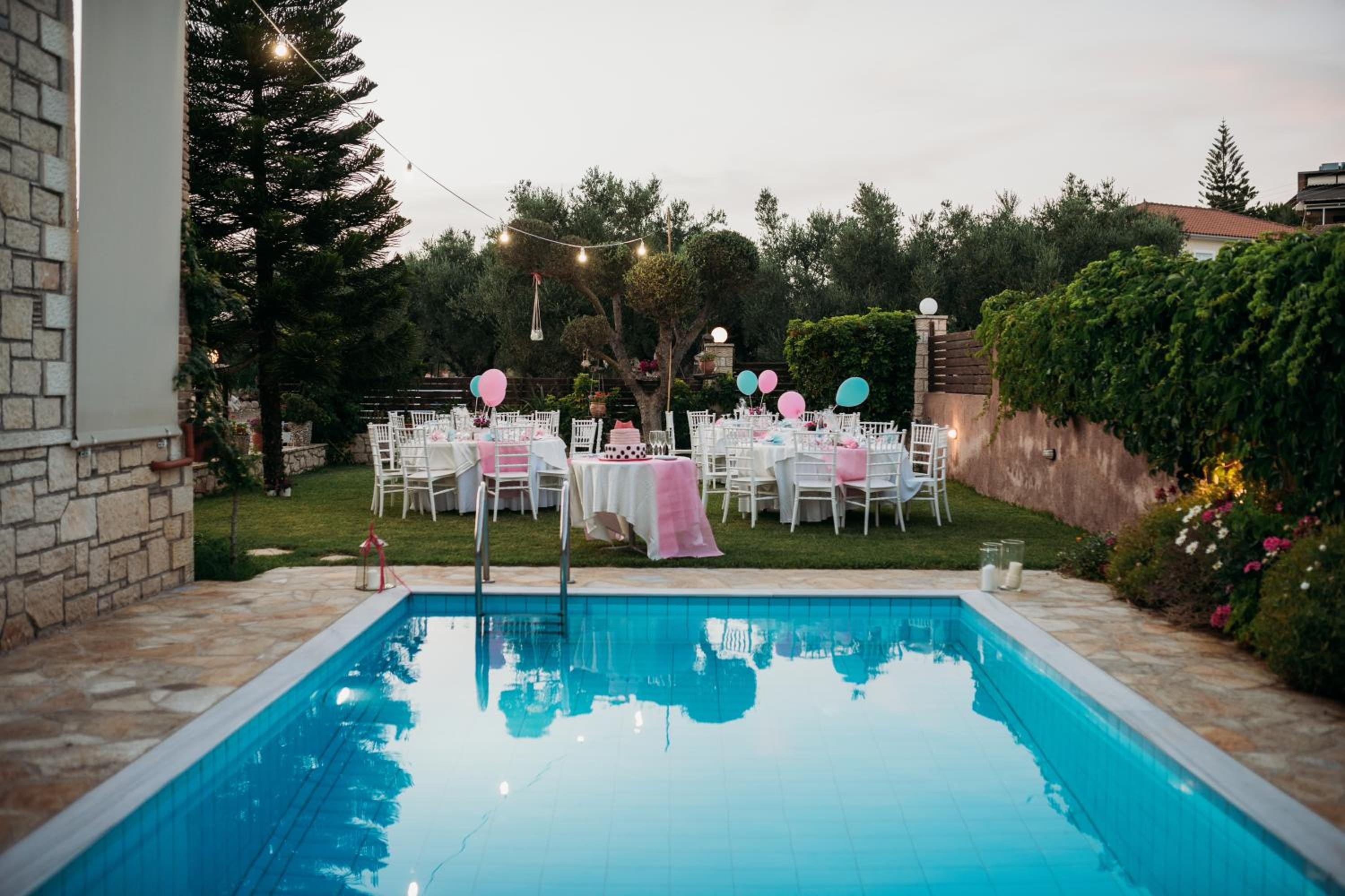 Dreamland Villas