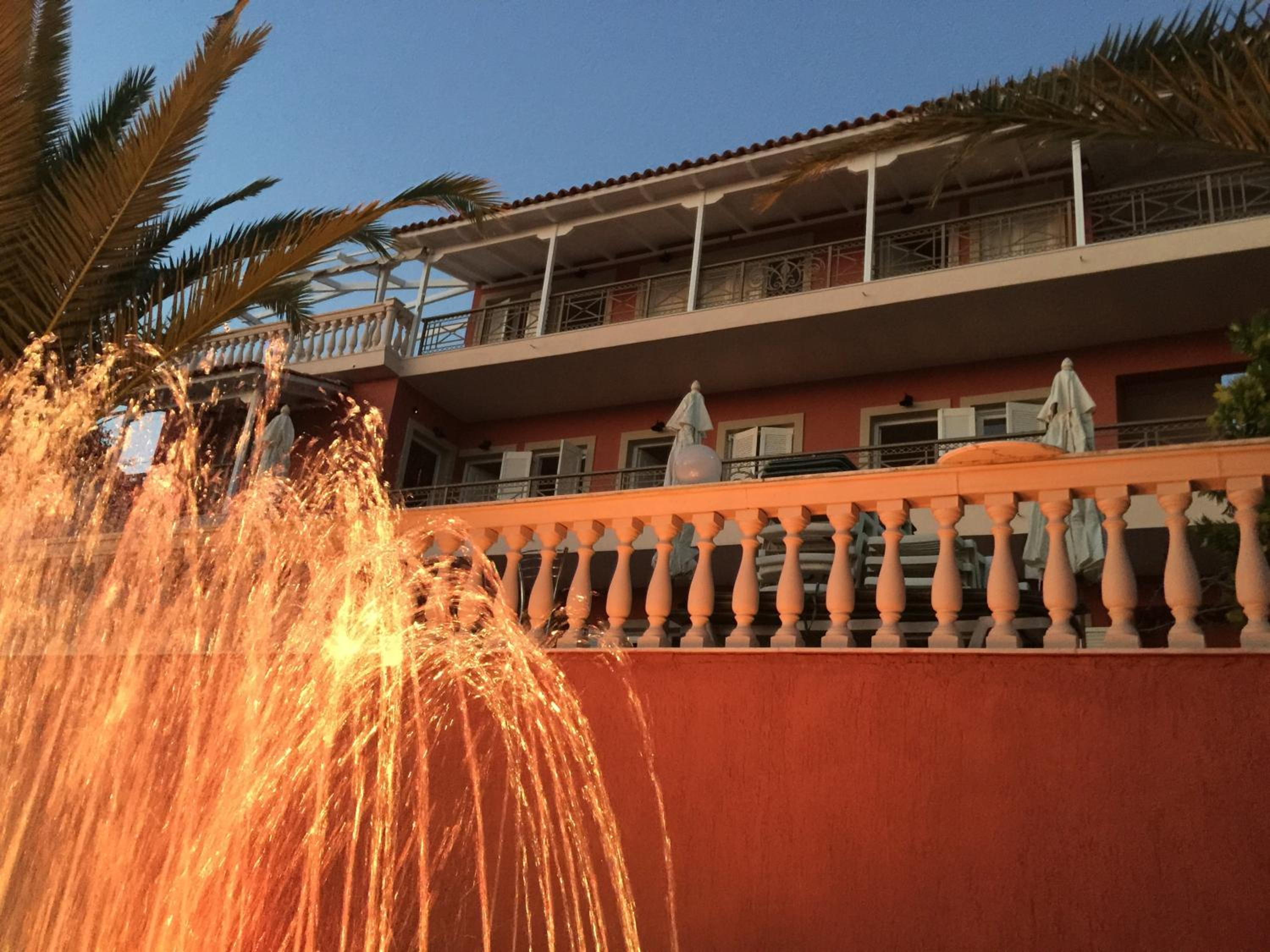 Sunshine Resort