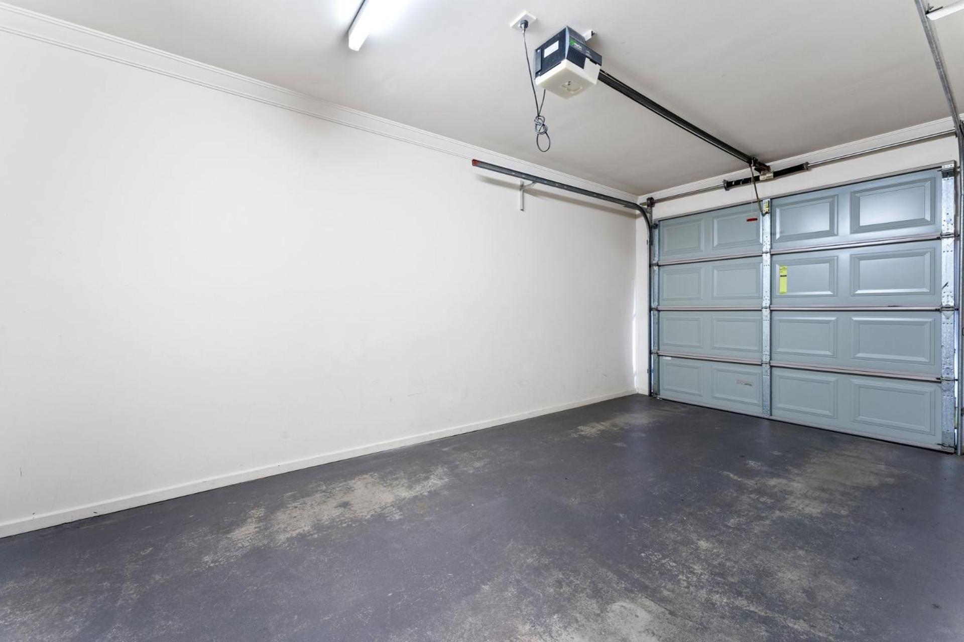 Khione 6 Modern 2 bedroom Townhouse