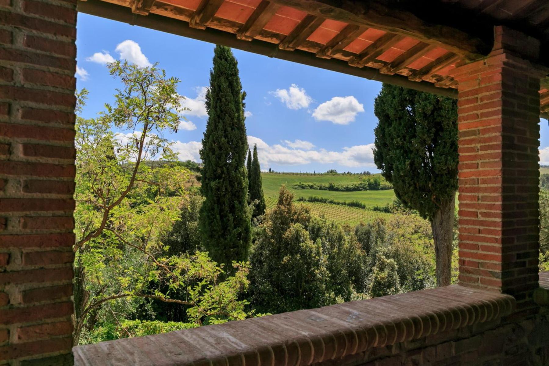 Podere Fignano, holiday home - apartments, renovated 2024