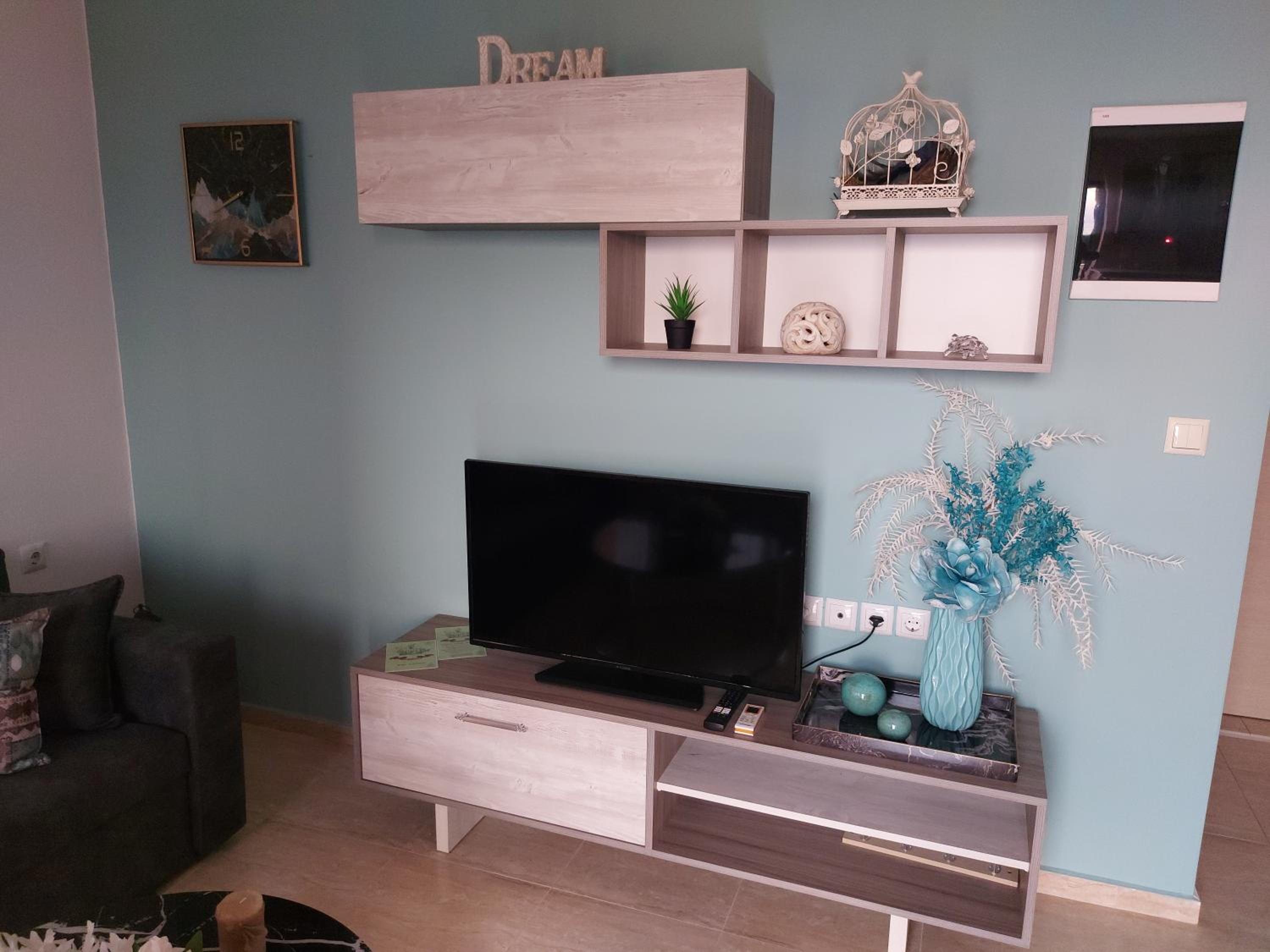 Photo 51
