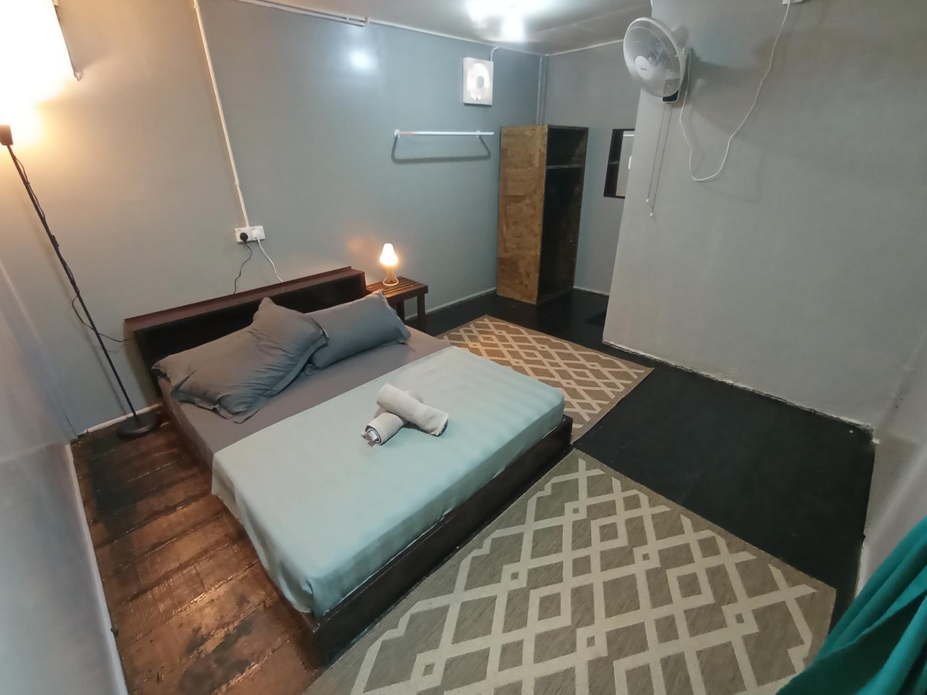 Seahorse Diver Guesthouse photo 7