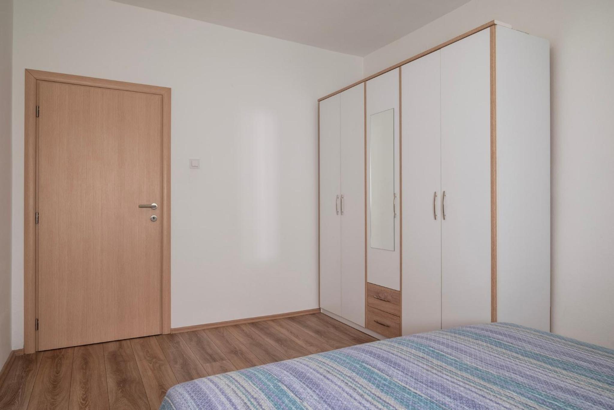 Apartman Karlo Antonio view 5