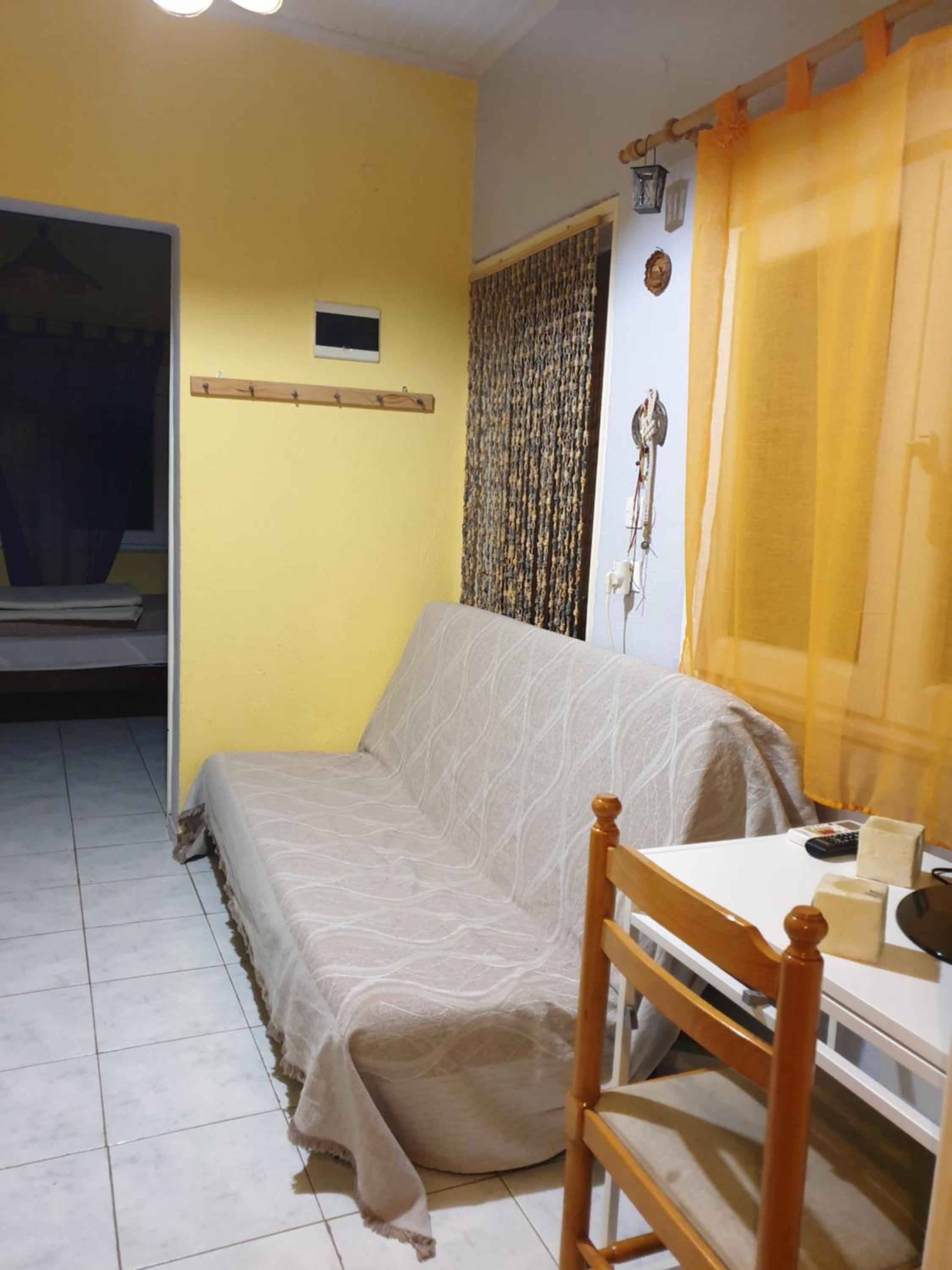 San Mamas Seaside Cottage-House, Large Garden and Caravan photo 3