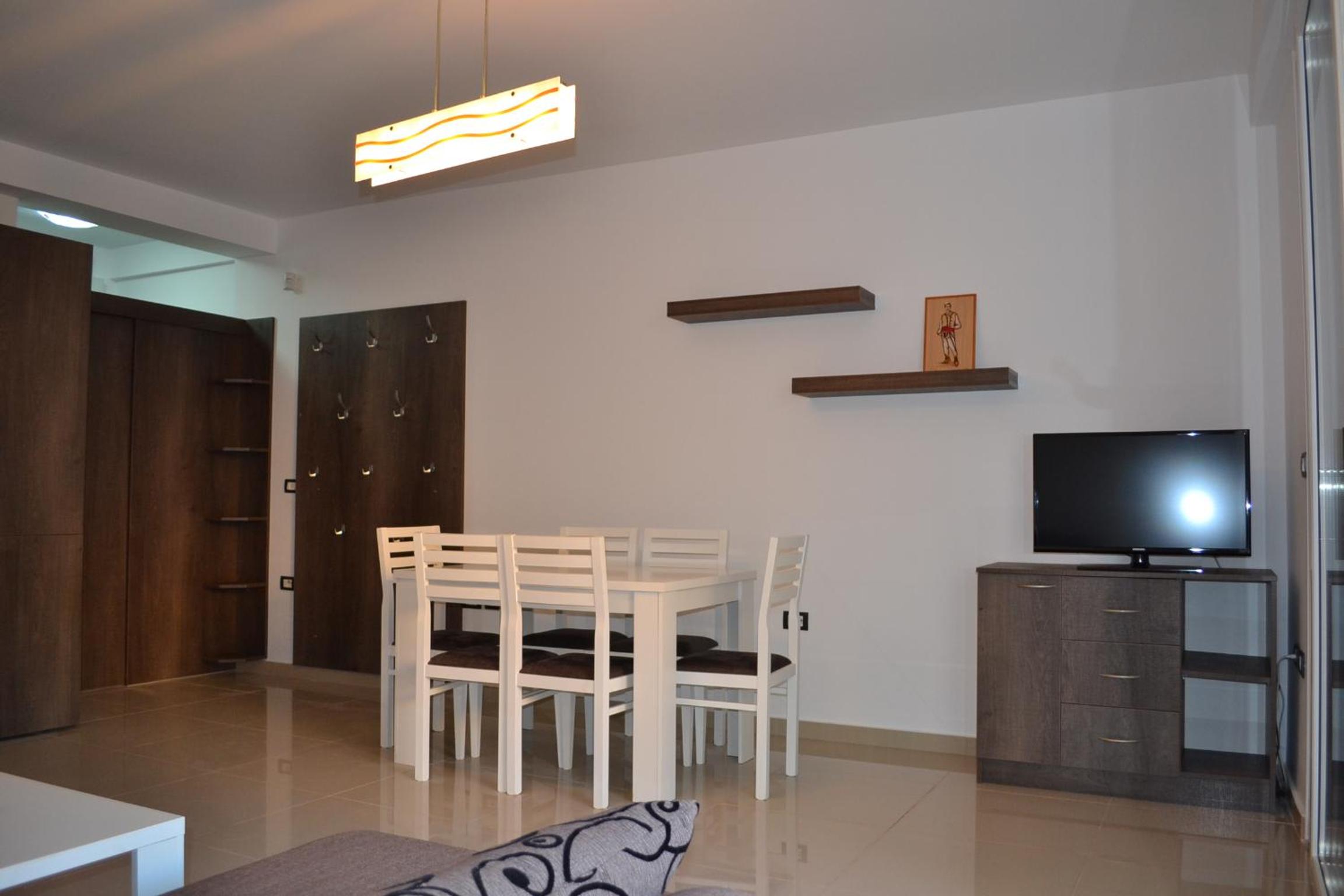 Azzura Beachfront Apartment in Saranda