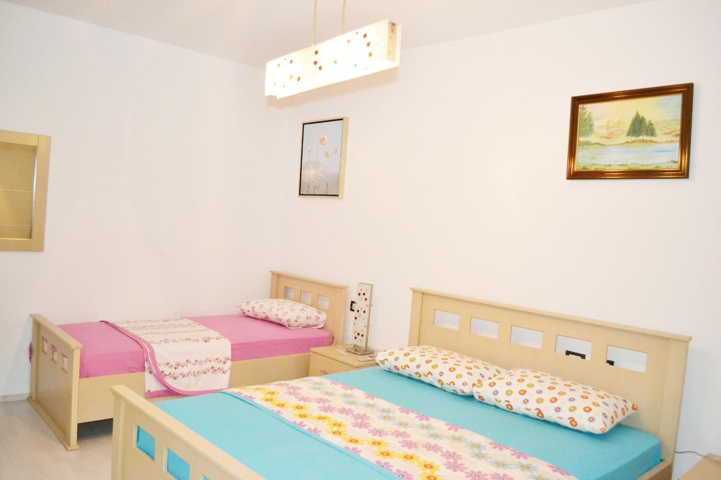 Azzura Beachfront Apartment in Saranda