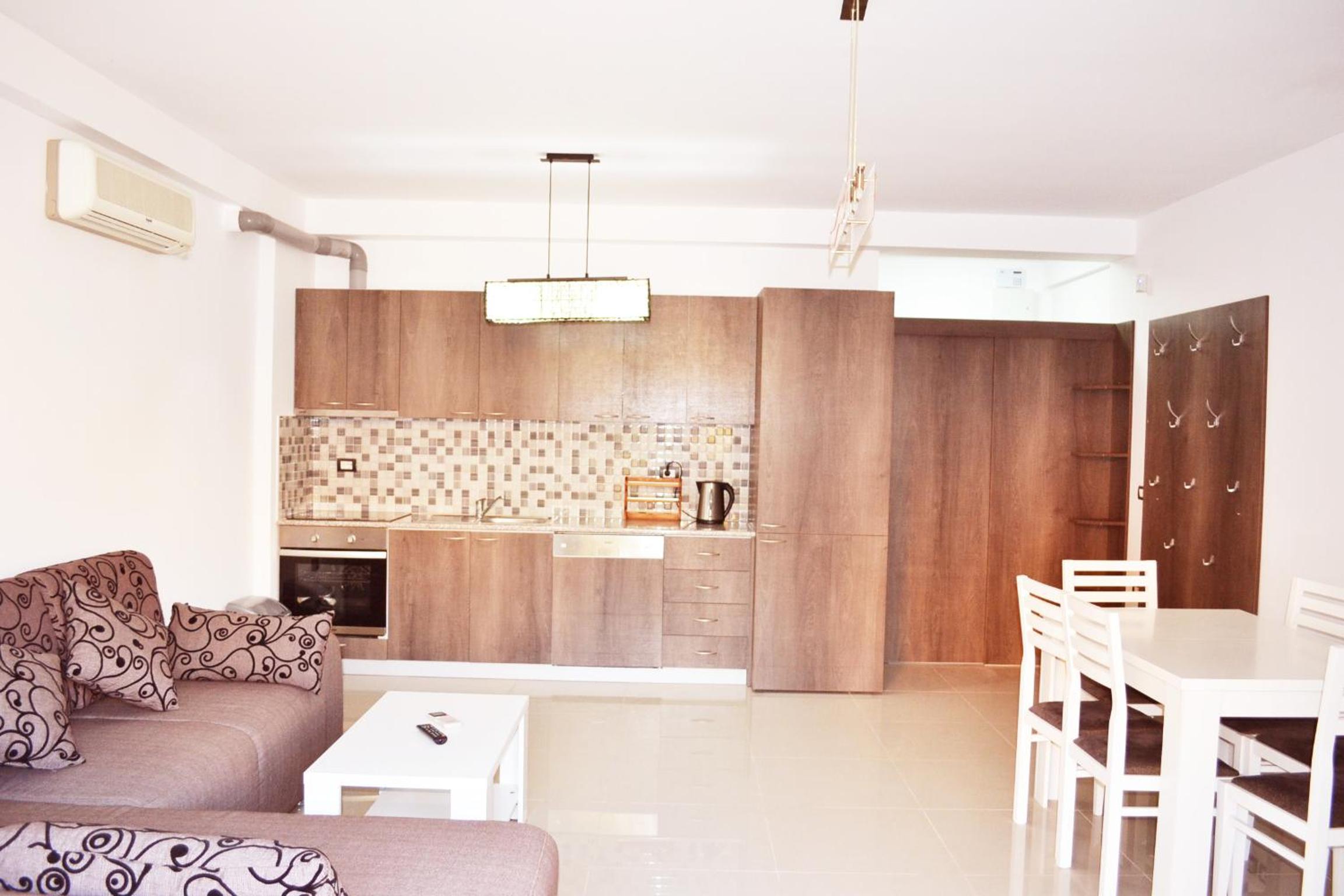 Azzura Beachfront Apartment in Saranda