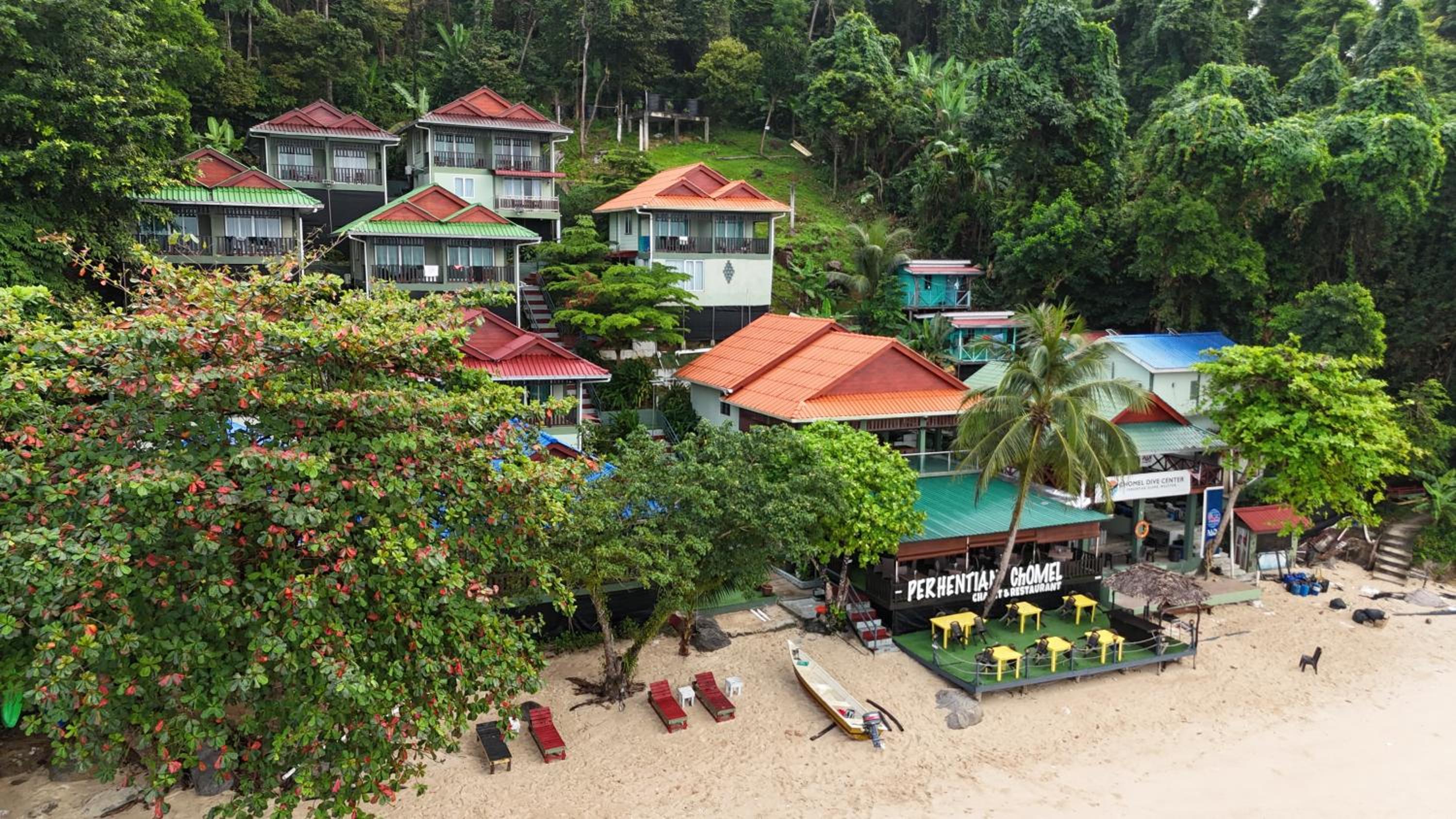 Perhentian Chomel Chalet photo 6