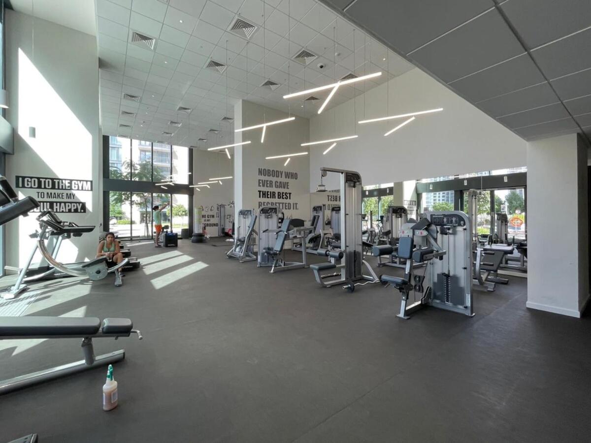 Silkhaus modish 1BDR in Downtown heart BLVD Heights