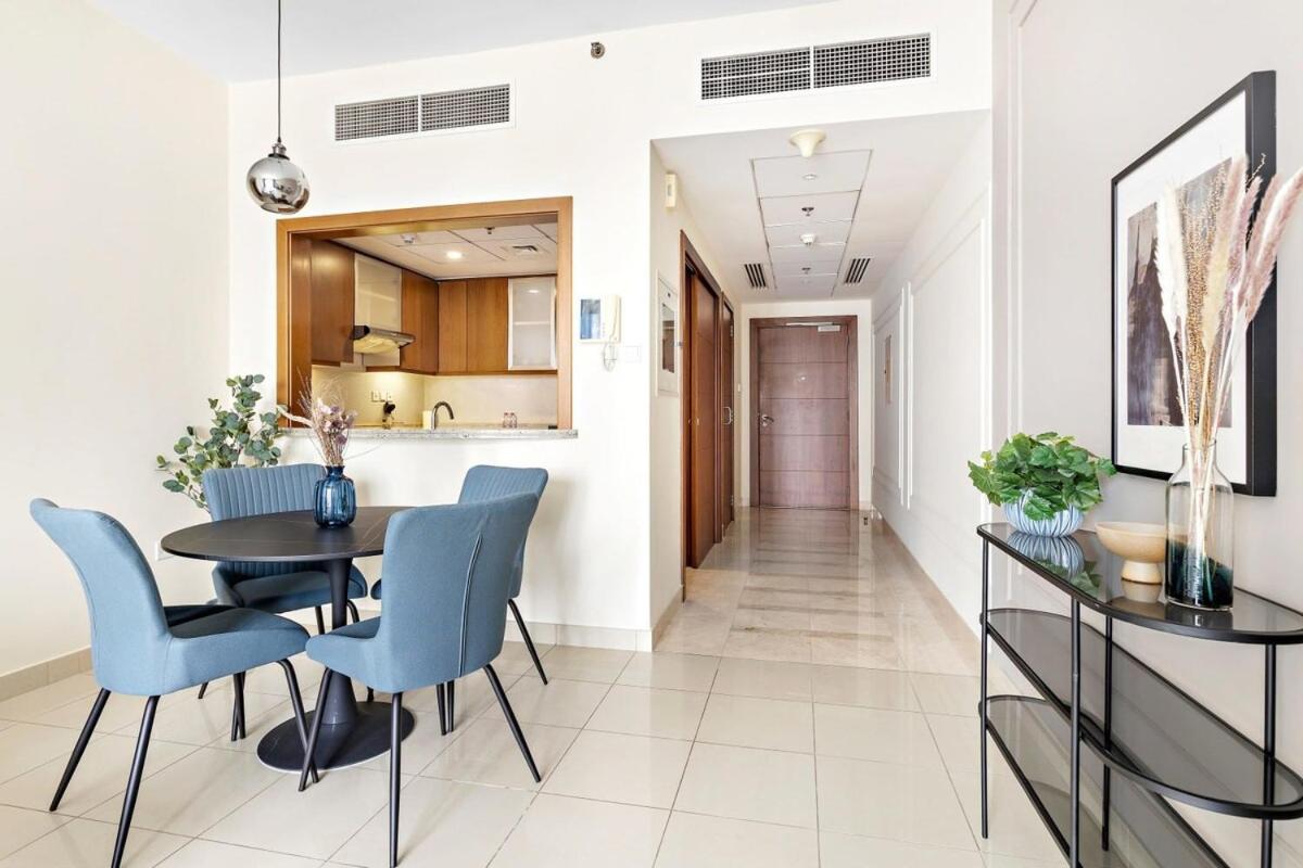 Silkhaus perfect 1BDR near Dubai Mall in Downtown